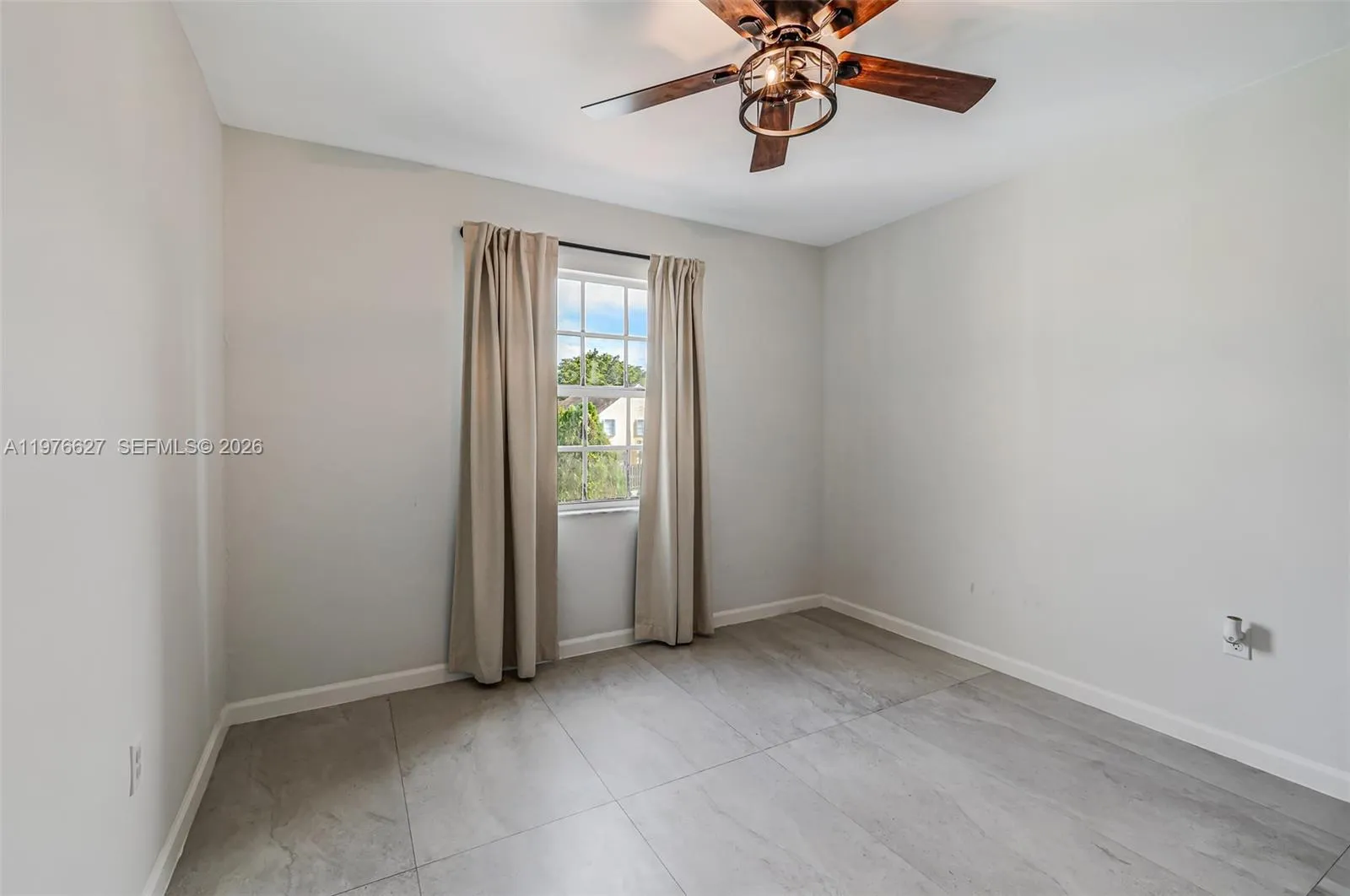 11747 Sw 113th Ter, Miami, Florida 33186, Miami, Florida 33186, 3 Bedrooms Bedrooms, ,2 BathroomsBathrooms,Residential,For Sale,11747 Sw 113th Ter, Miami, Florida 33186,A11976627