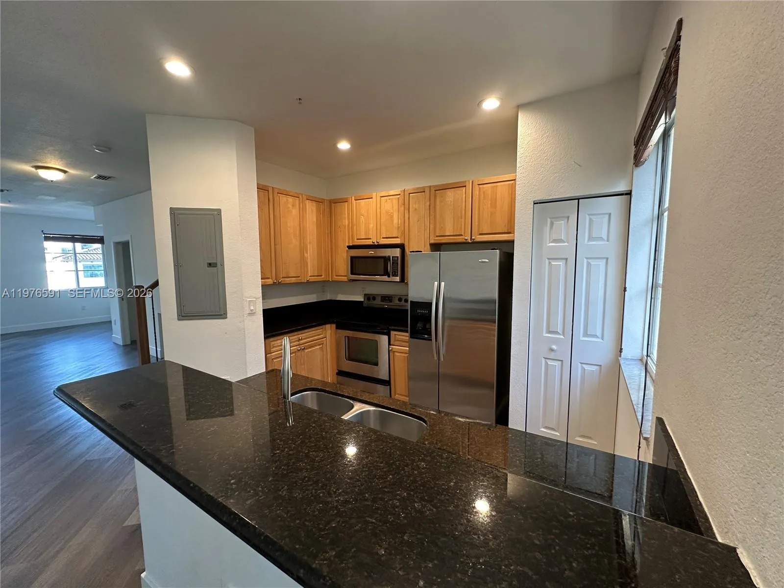 12430 Sw 50th St 131, Miramar, Florida 33027, Miramar, Florida 33027, 3 Bedrooms Bedrooms, ,2 BathroomsBathrooms,Residential,For Sale,12430 Sw 50th St 131, Miramar, Florida 33027,A11976591