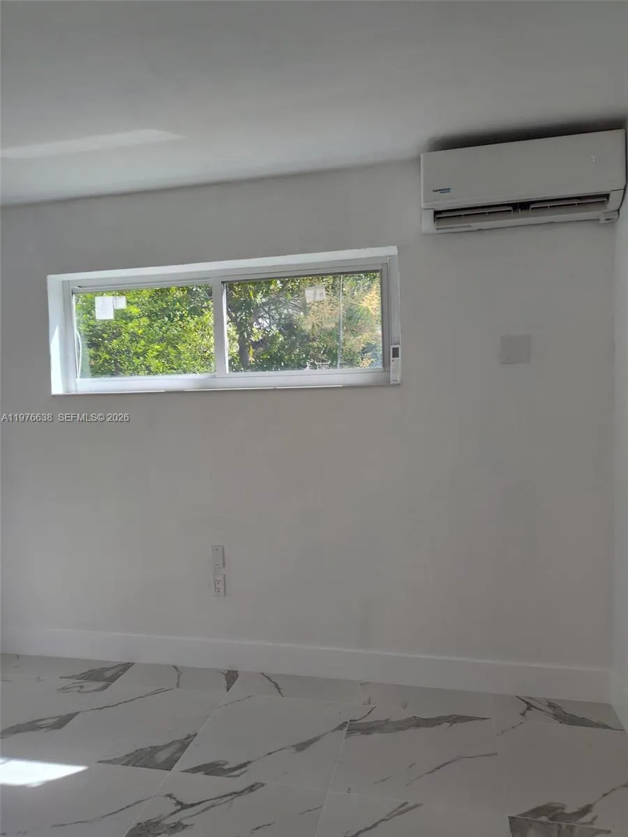 655 Eldron Dr 31, Miami Springs, Florida 33166, Miami Springs, Florida 33166, 1 Bedroom Bedrooms, ,1 BathroomBathrooms,Residential Lease,For Rent,655 Eldron Dr 31, Miami Springs, Florida 33166,A11976638