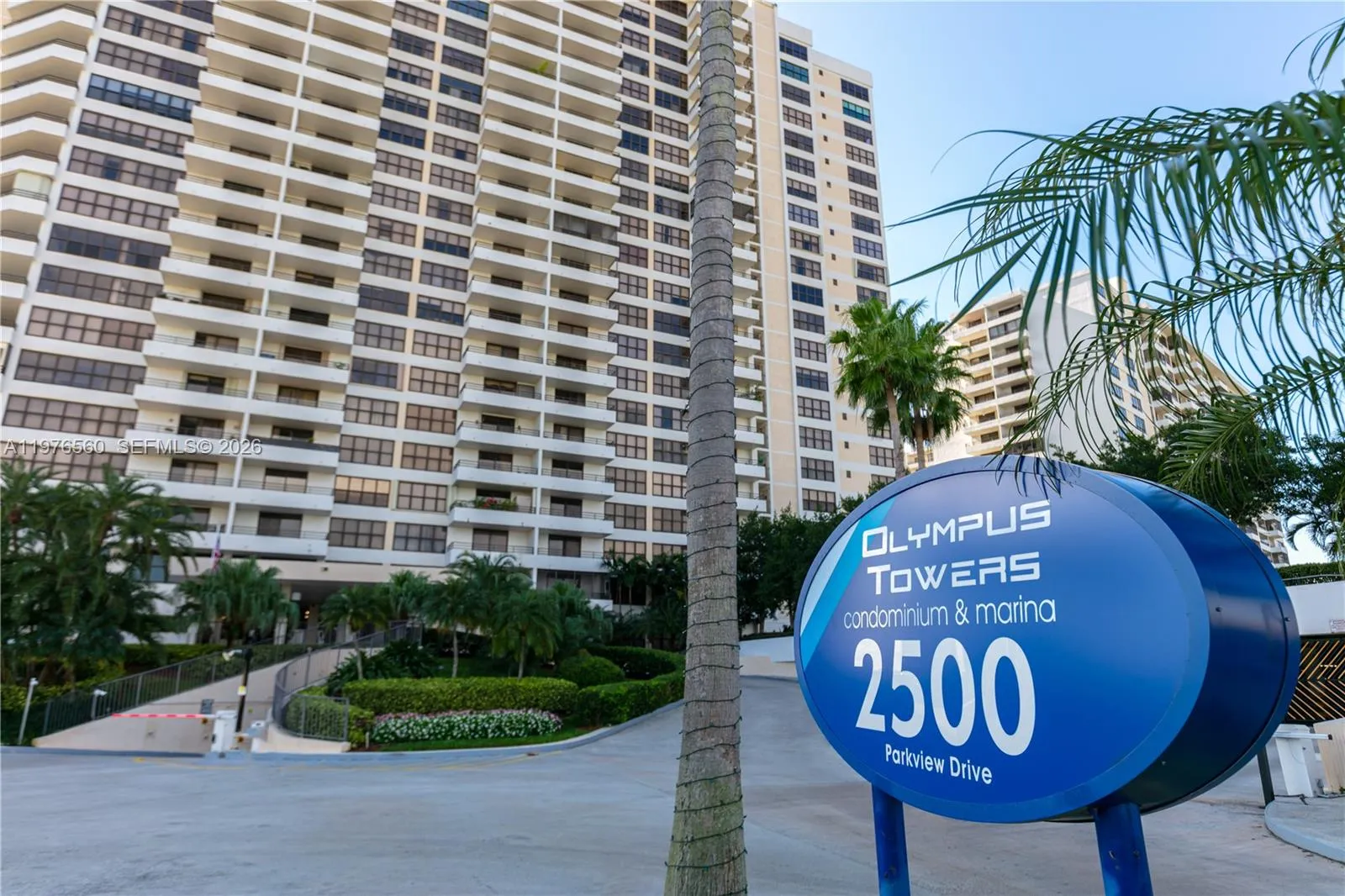 2500 Parkview Dr 1121, Hallandale Beach, Florida 3, Hallandale Beach, Florida 33009, 2 Bedrooms Bedrooms, ,2 BathroomsBathrooms,Residential,For Sale,2500 Parkview Dr 1121, Hallandale Beach, Florida 3,A11976560
