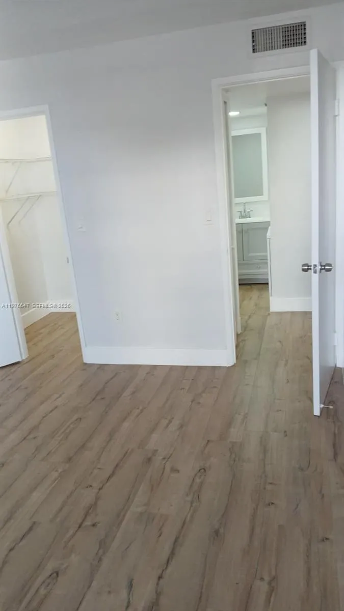 8820 Fontainebleau Blvd 302, Miami, Florida 33172, Miami, Florida 33172, 2 Bedrooms Bedrooms, ,2 BathroomsBathrooms,Residential Lease,For Rent,8820 Fontainebleau Blvd 302, Miami, Florida 33172,A11976647