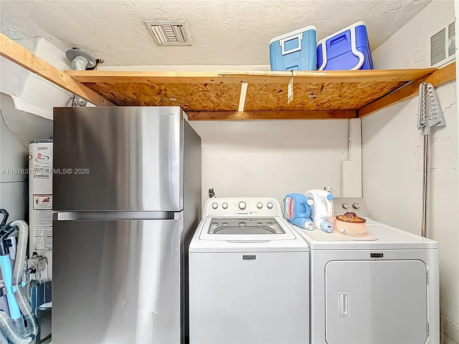 2913 Dolphin Dr, Miramar, Florida 33025, Miramar, Florida 33025, 4 Bedrooms Bedrooms, ,2 BathroomsBathrooms,Residential,For Sale,2913 Dolphin Dr, Miramar, Florida 33025,A11976370