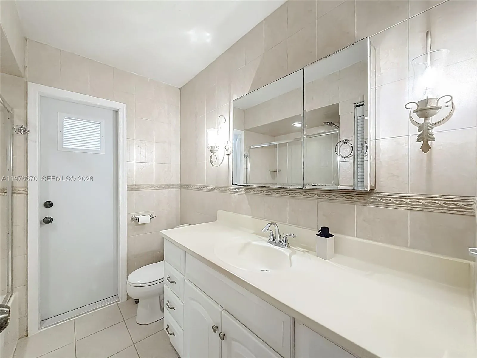 2913 Dolphin Dr, Miramar, Florida 33025, Miramar, Florida 33025, 4 Bedrooms Bedrooms, ,2 BathroomsBathrooms,Residential,For Sale,2913 Dolphin Dr, Miramar, Florida 33025,A11976370