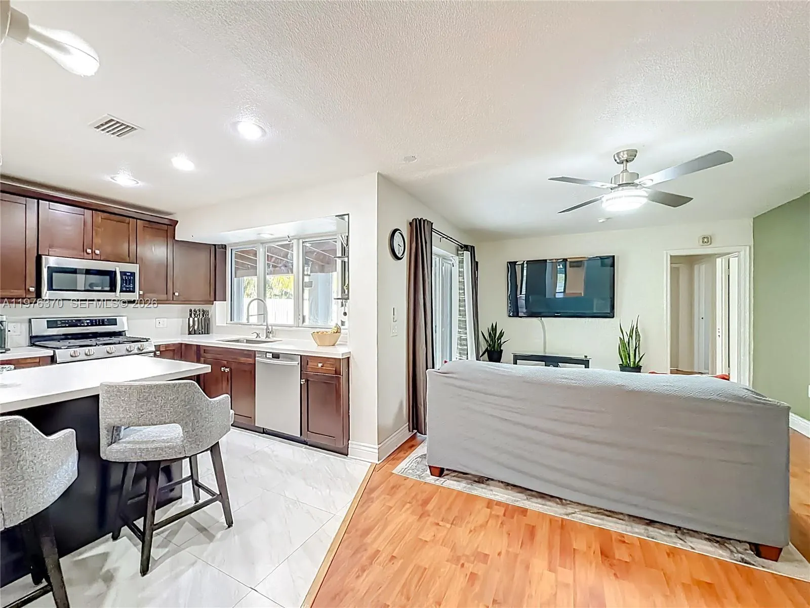 2913 Dolphin Dr, Miramar, Florida 33025, Miramar, Florida 33025, 4 Bedrooms Bedrooms, ,2 BathroomsBathrooms,Residential,For Sale,2913 Dolphin Dr, Miramar, Florida 33025,A11976370