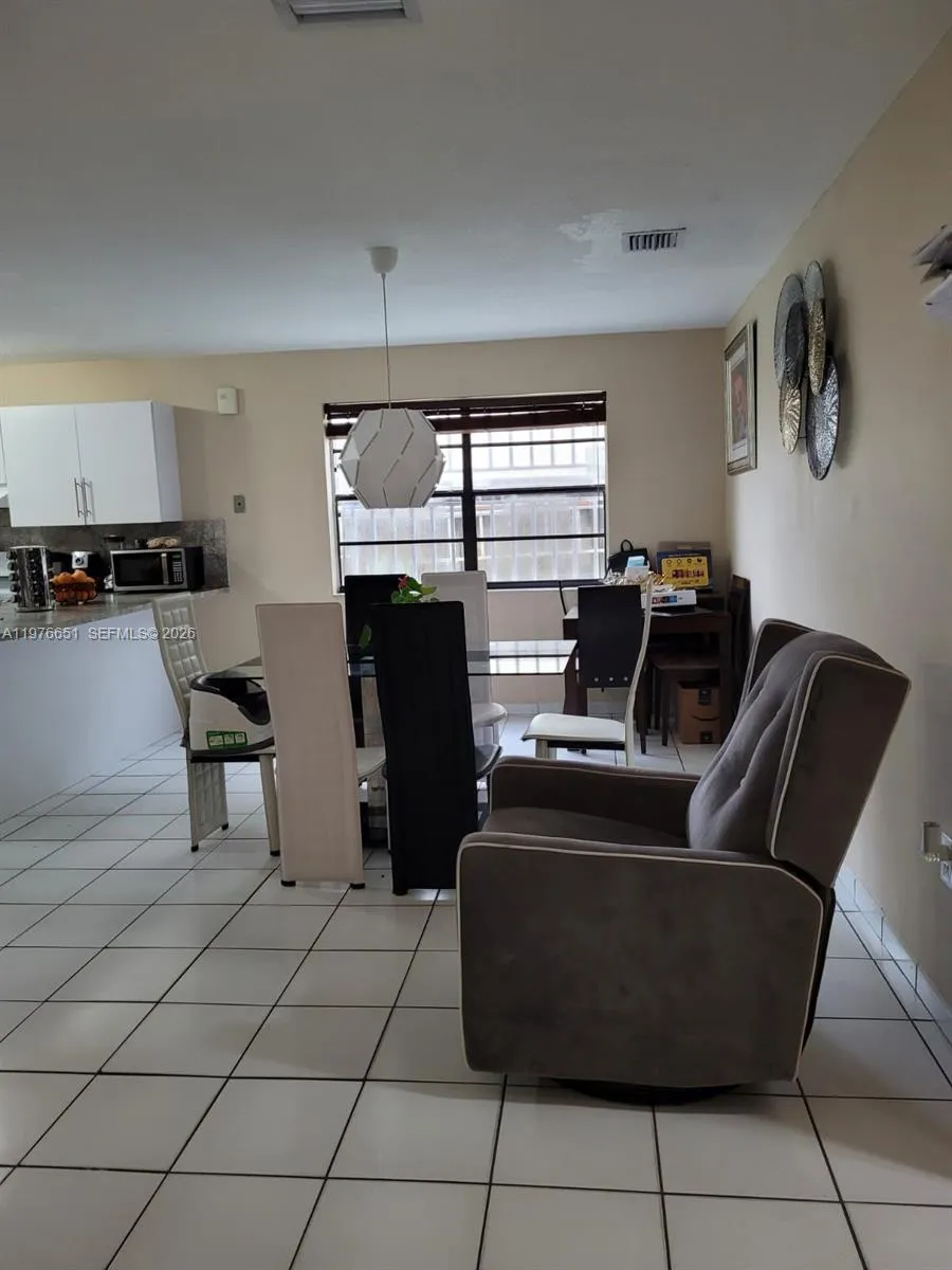 10932 Sw 25th St, Miami, Florida 33165, Miami, Florida 33165, 4 Bedrooms Bedrooms, ,2 BathroomsBathrooms,Residential Lease,For Rent,10932 Sw 25th St, Miami, Florida 33165,A11976651