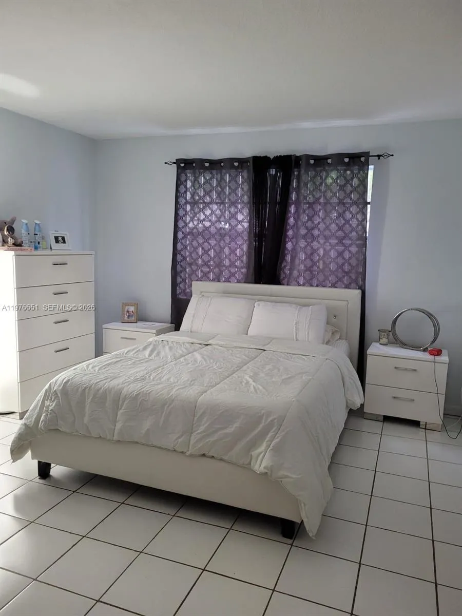 10932 Sw 25th St, Miami, Florida 33165, Miami, Florida 33165, 4 Bedrooms Bedrooms, ,2 BathroomsBathrooms,Residential Lease,For Rent,10932 Sw 25th St, Miami, Florida 33165,A11976651