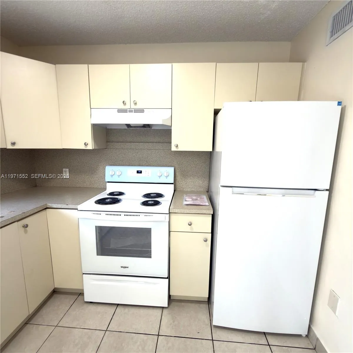 451 Ne 136th St Iii314, North Miami, Florida 33161, North Miami, Florida 33161, 3 Bedrooms Bedrooms, ,2 BathroomsBathrooms,Residential Lease,For Rent,451 Ne 136th St Iii314, North Miami, Florida 33161,A11971552