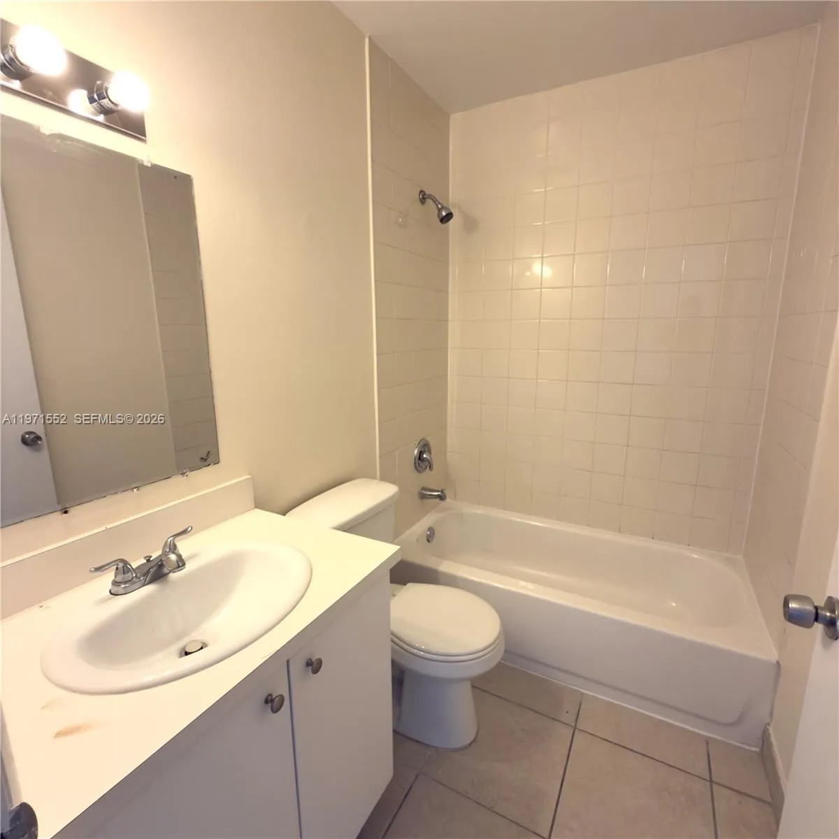 451 Ne 136th St Iii314, North Miami, Florida 33161, North Miami, Florida 33161, 3 Bedrooms Bedrooms, ,2 BathroomsBathrooms,Residential Lease,For Rent,451 Ne 136th St Iii314, North Miami, Florida 33161,A11971552