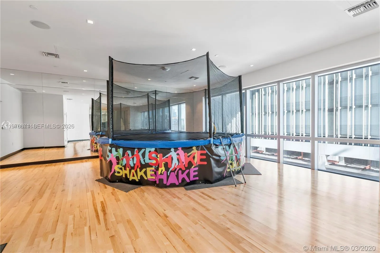 851 Ne 1st Ave 3203, Miami, Florida 33132, Miami, Florida 33132, 2 Bedrooms Bedrooms, ,3 BathroomsBathrooms,Residential Lease,For Rent,851 Ne 1st Ave 3203, Miami, Florida 33132,A11976671