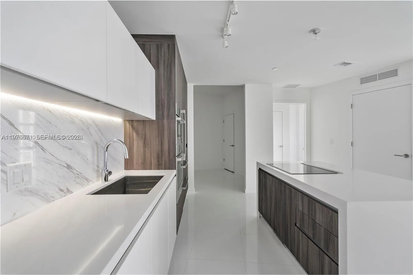 851 Ne 1st Ave 3203, Miami, Florida 33132, Miami, Florida 33132, 2 Bedrooms Bedrooms, ,3 BathroomsBathrooms,Residential Lease,For Rent,851 Ne 1st Ave 3203, Miami, Florida 33132,A11976671