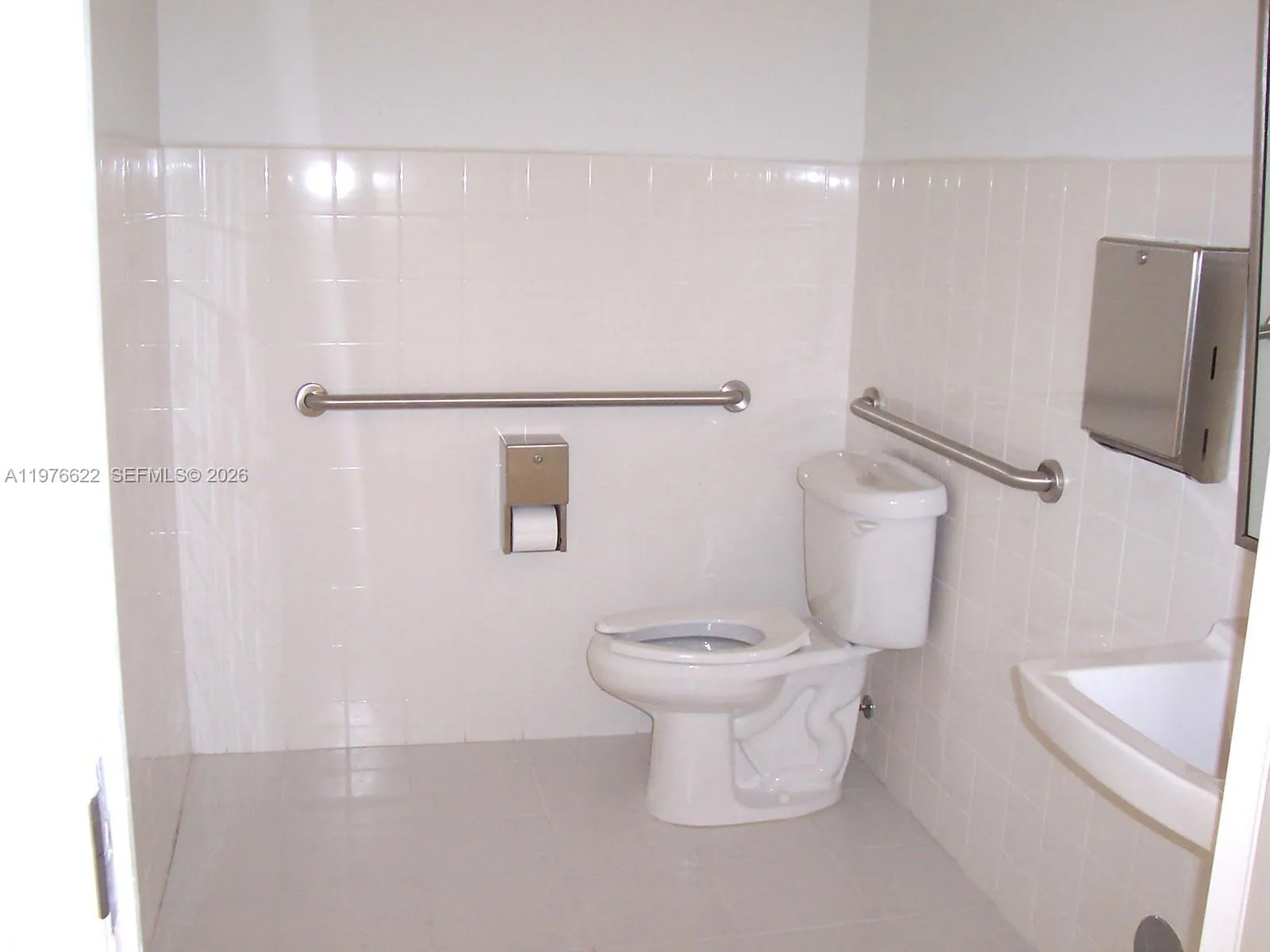 13331 Sw 132nd Ave 5, Miami, Florida 33186, Miami, Florida 33186, ,Commercial Lease,For Rent,13331 Sw 132nd Ave 5, Miami, Florida 33186,A11976622