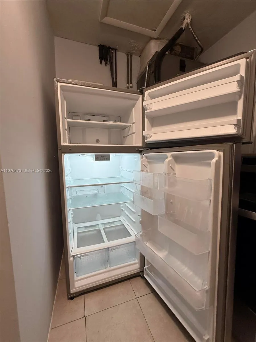 5941 Nw 14th Ct, Sunrise, Florida 33313, Sunrise, Florida 33313, ,1 BathroomBathrooms,Residential Lease,For Rent,5941 Nw 14th Ct, Sunrise, Florida 33313,A11976673