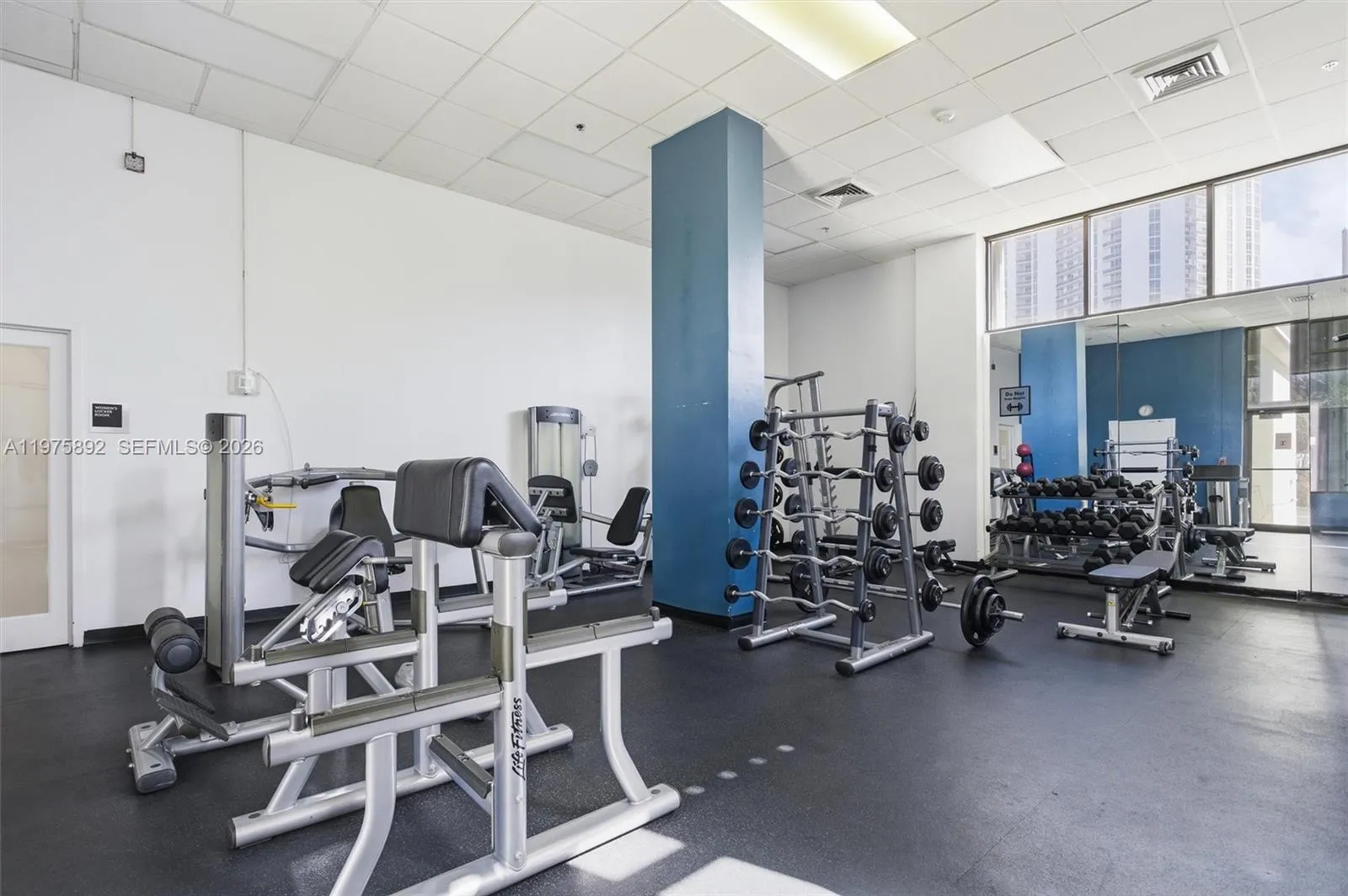 100 Bayview Dr 1106, Sunny Isles Beach, Florida 33, Sunny Isles Beach, Florida 33160, 2 Bedrooms Bedrooms, ,2 BathroomsBathrooms,Residential,For Sale,100 Bayview Dr 1106, Sunny Isles Beach, Florida 33,A11975892