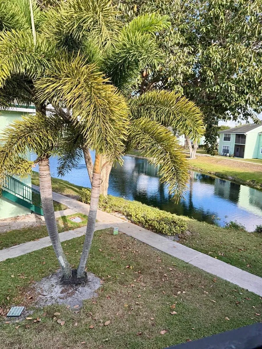 8735 Nw 39th St 8735, Sunrise, Florida 33351, Sunrise, Florida 33351, 2 Bedrooms Bedrooms, ,1 BathroomBathrooms,Residential Lease,For Rent,8735 Nw 39th St 8735, Sunrise, Florida 33351,A11976140