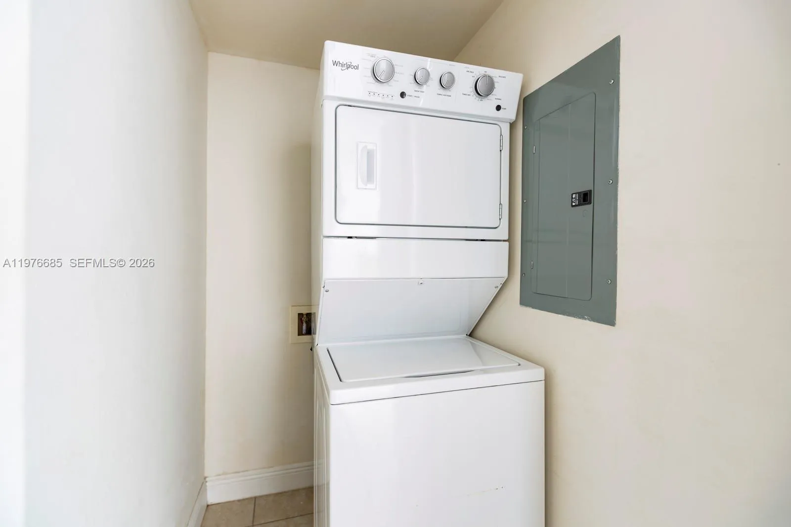 423 Ne 23rd St 604, Miami, Florida 33137, Miami, Florida 33137, 2 Bedrooms Bedrooms, ,2 BathroomsBathrooms,Residential Lease,For Rent,423 Ne 23rd St 604, Miami, Florida 33137,A11976685