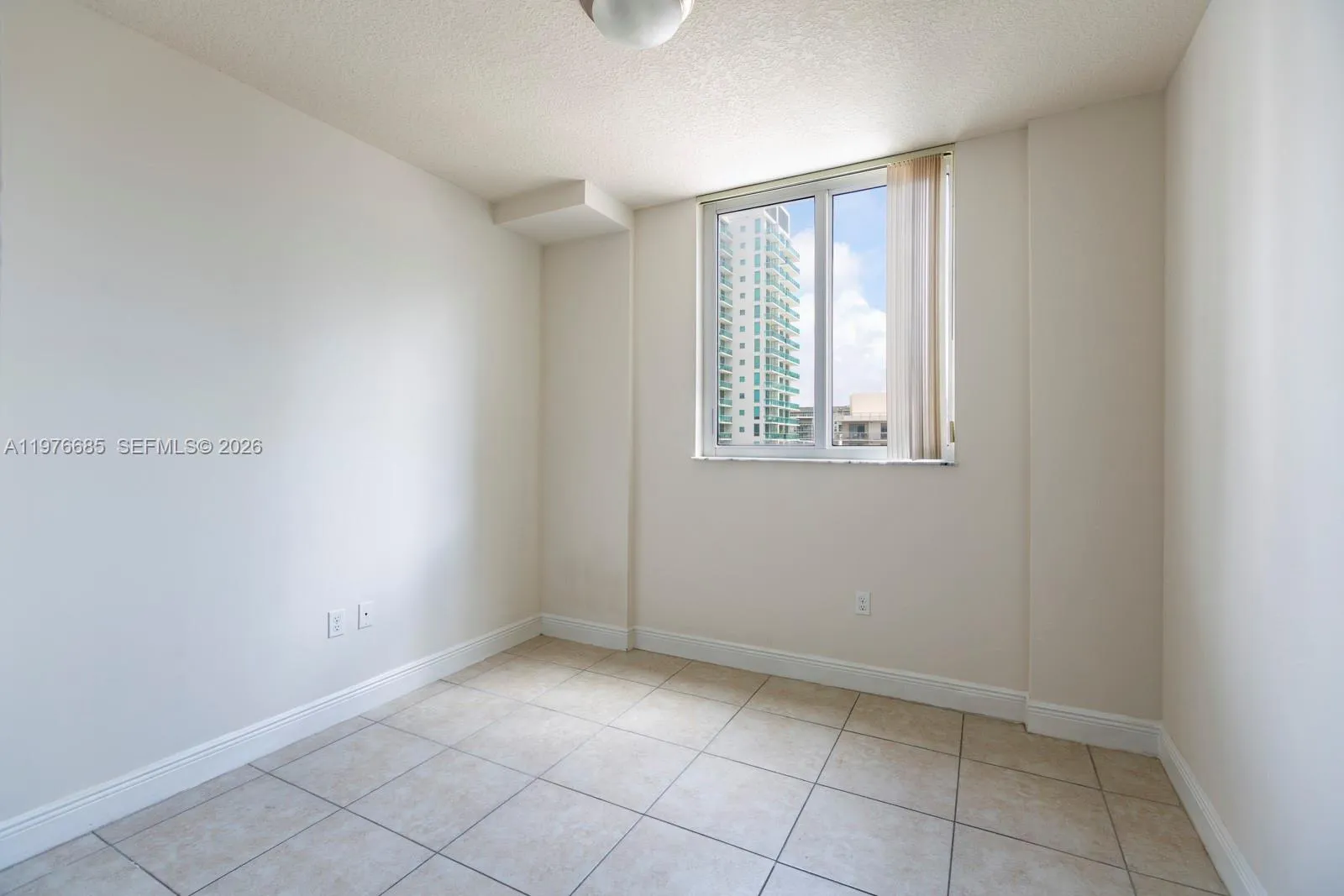 423 Ne 23rd St 604, Miami, Florida 33137, Miami, Florida 33137, 2 Bedrooms Bedrooms, ,2 BathroomsBathrooms,Residential Lease,For Rent,423 Ne 23rd St 604, Miami, Florida 33137,A11976685