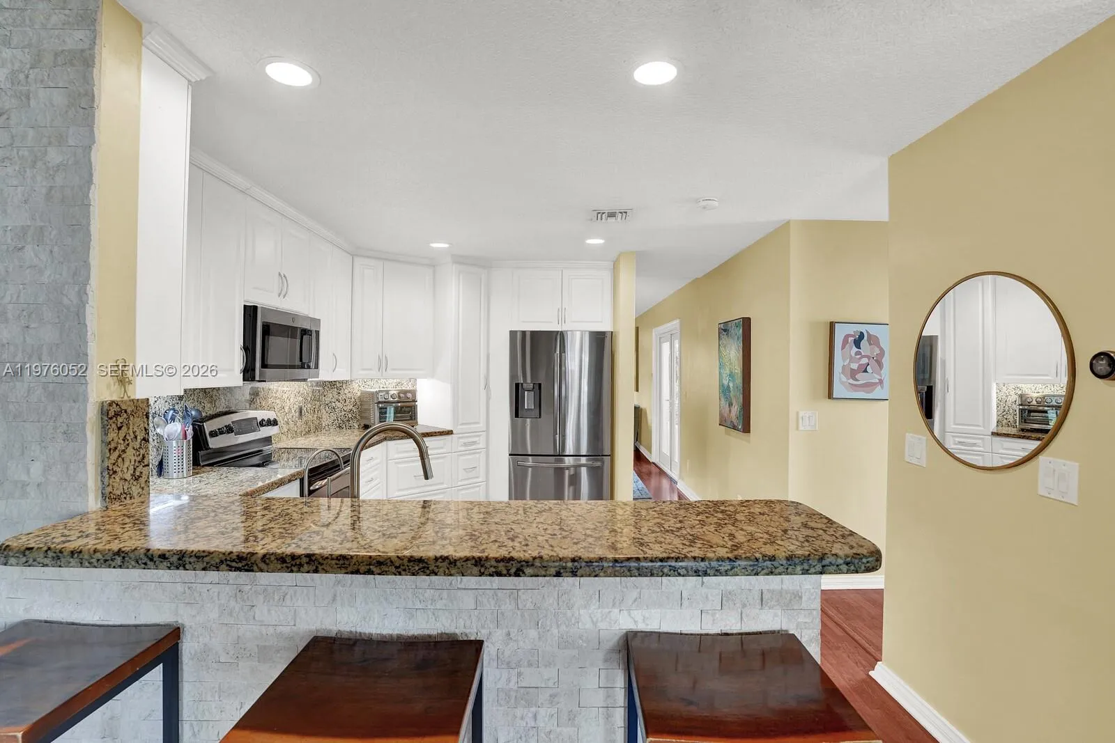 2091 Island Cir, Weston, Florida 33326, Weston, Florida 33326, 3 Bedrooms Bedrooms, ,3 BathroomsBathrooms,Residential,For Sale,2091 Island Cir, Weston, Florida 33326,A11976052