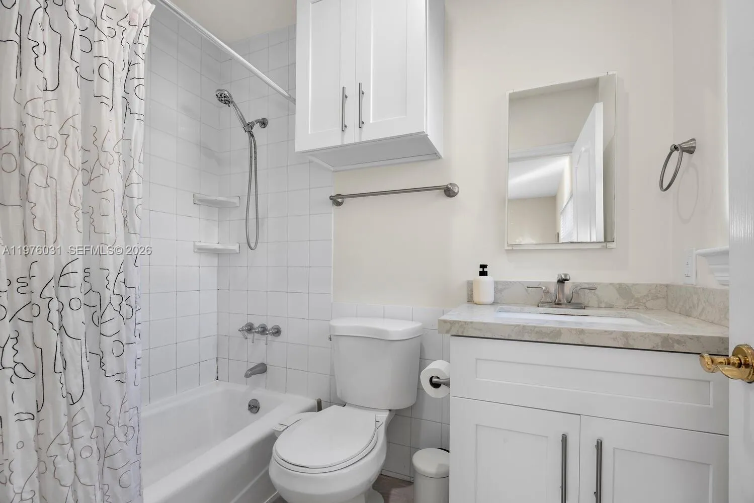 8230 Sw 63rd Pl, Miami, Florida 33143, Miami, Florida 33143, 3 Bedrooms Bedrooms, ,2 BathroomsBathrooms,Residential Lease,For Rent,8230 Sw 63rd Pl, Miami, Florida 33143,A11976031