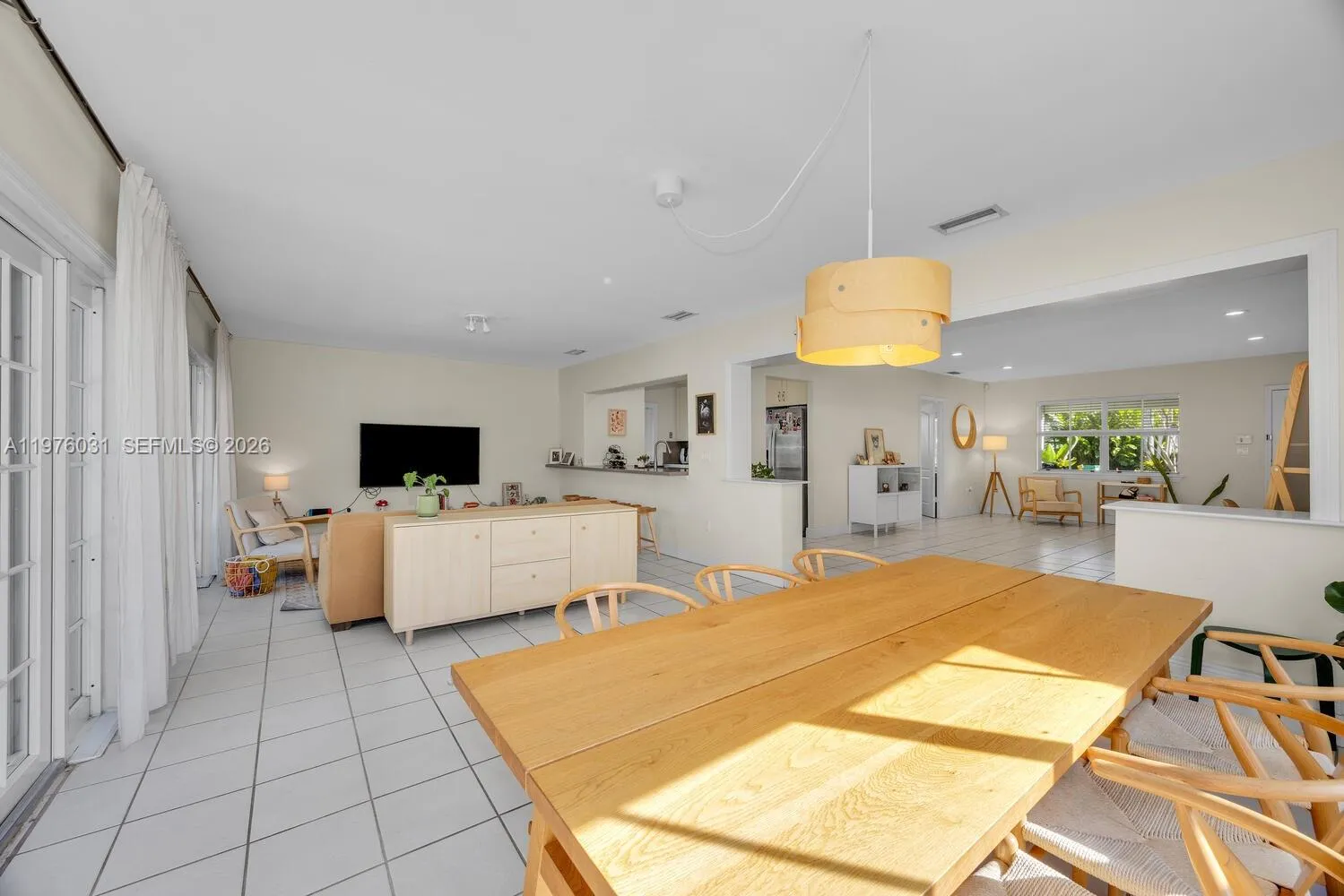 8230 Sw 63rd Pl, Miami, Florida 33143, Miami, Florida 33143, 3 Bedrooms Bedrooms, ,2 BathroomsBathrooms,Residential Lease,For Rent,8230 Sw 63rd Pl, Miami, Florida 33143,A11976031
