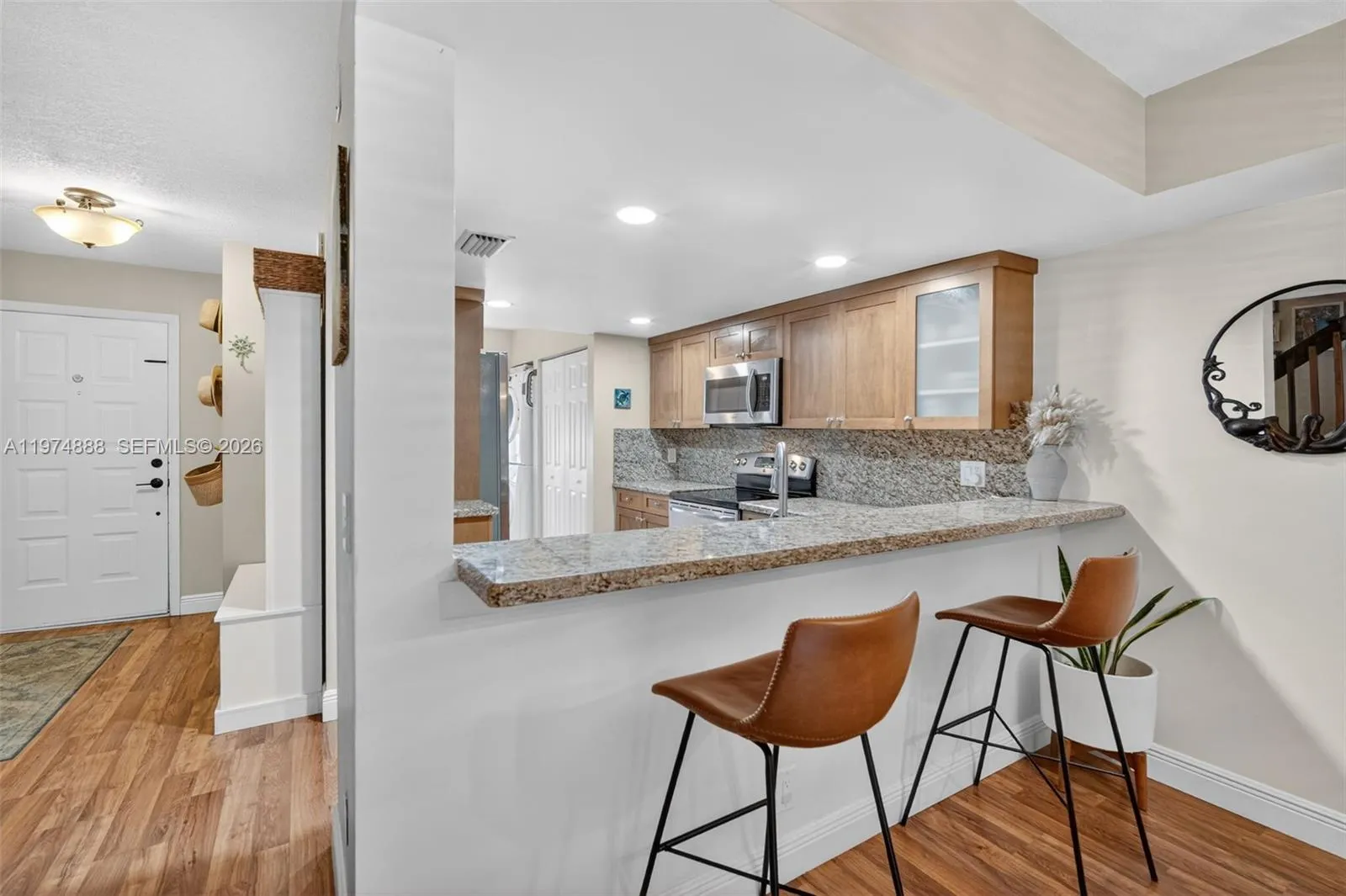 4250 Sw 70th Ter, Davie, Florida 33314, Davie, Florida 33314, 2 Bedrooms Bedrooms, 6 Rooms Rooms,2 BathroomsBathrooms,Residential,For Sale,4250 Sw 70th Ter, Davie, Florida 33314,A11974888