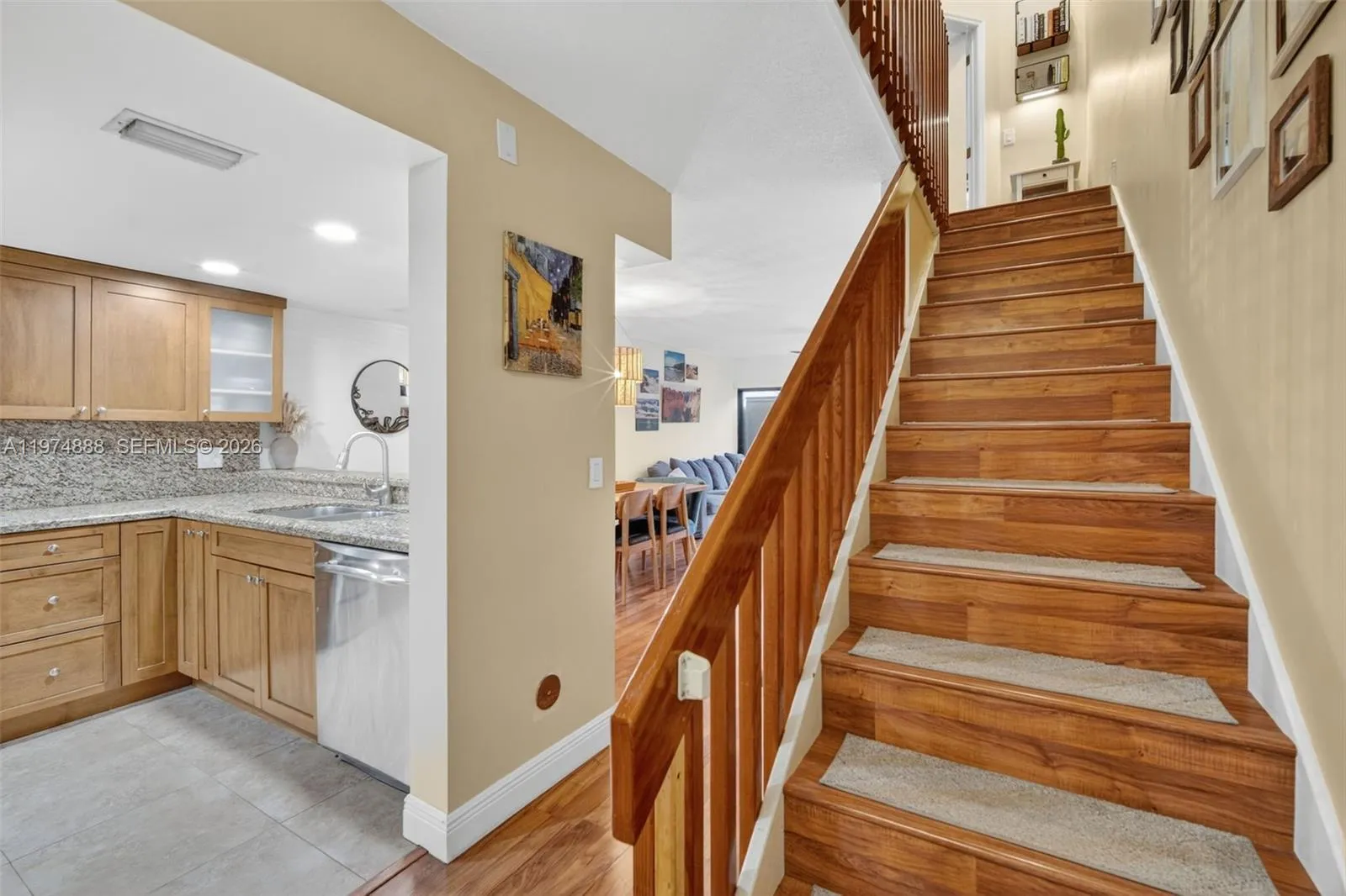 4250 Sw 70th Ter, Davie, Florida 33314, Davie, Florida 33314, 2 Bedrooms Bedrooms, 6 Rooms Rooms,2 BathroomsBathrooms,Residential,For Sale,4250 Sw 70th Ter, Davie, Florida 33314,A11974888