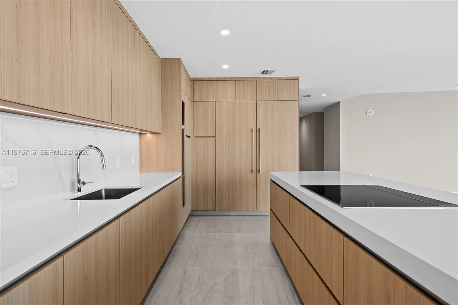 851 Ne 1st Ave Ph 5402, Miami, Florida 33132, Miami, Florida 33132, 4 Bedrooms Bedrooms, ,5 BathroomsBathrooms,Residential Lease,For Rent,851 Ne 1st Ave Ph 5402, Miami, Florida 33132,A11976716