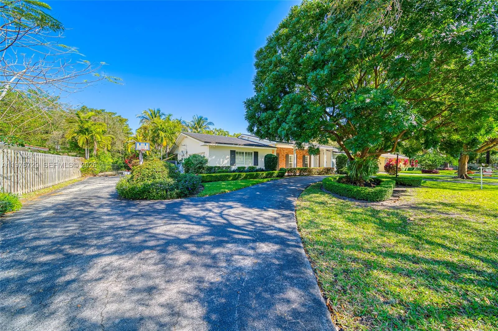7745 Sw 144 Street, Palmetto Bay, Florida 33158, Palmetto Bay, Florida 33158, 4 Bedrooms Bedrooms, ,2 BathroomsBathrooms,Residential Lease,For Rent,7745 Sw 144 Street, Palmetto Bay, Florida 33158,A11976729