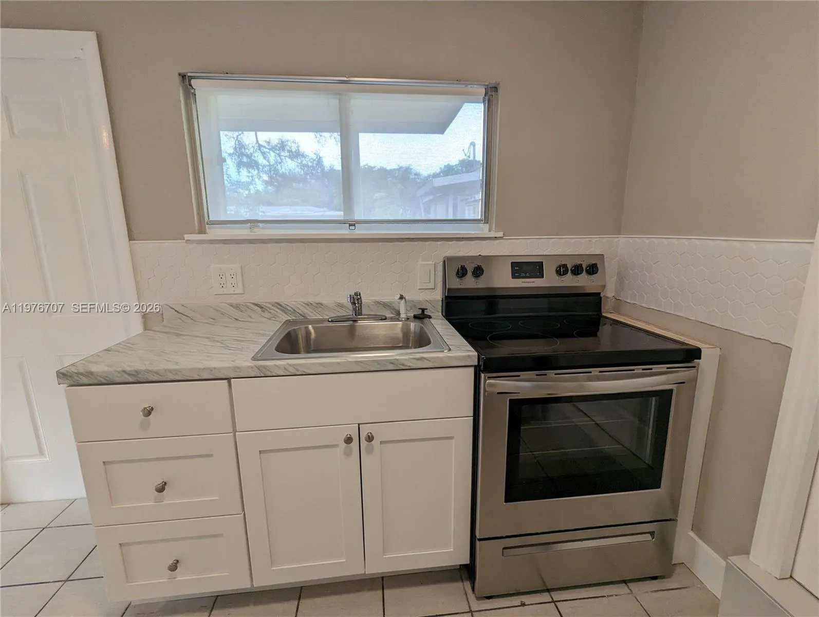 987 Ne 131 St 3, North Miami, Florida 33161, North Miami, Florida 33161, 1 Bedroom Bedrooms, ,1 BathroomBathrooms,Residential Lease,For Rent,987 Ne 131 St 3, North Miami, Florida 33161,A11976707