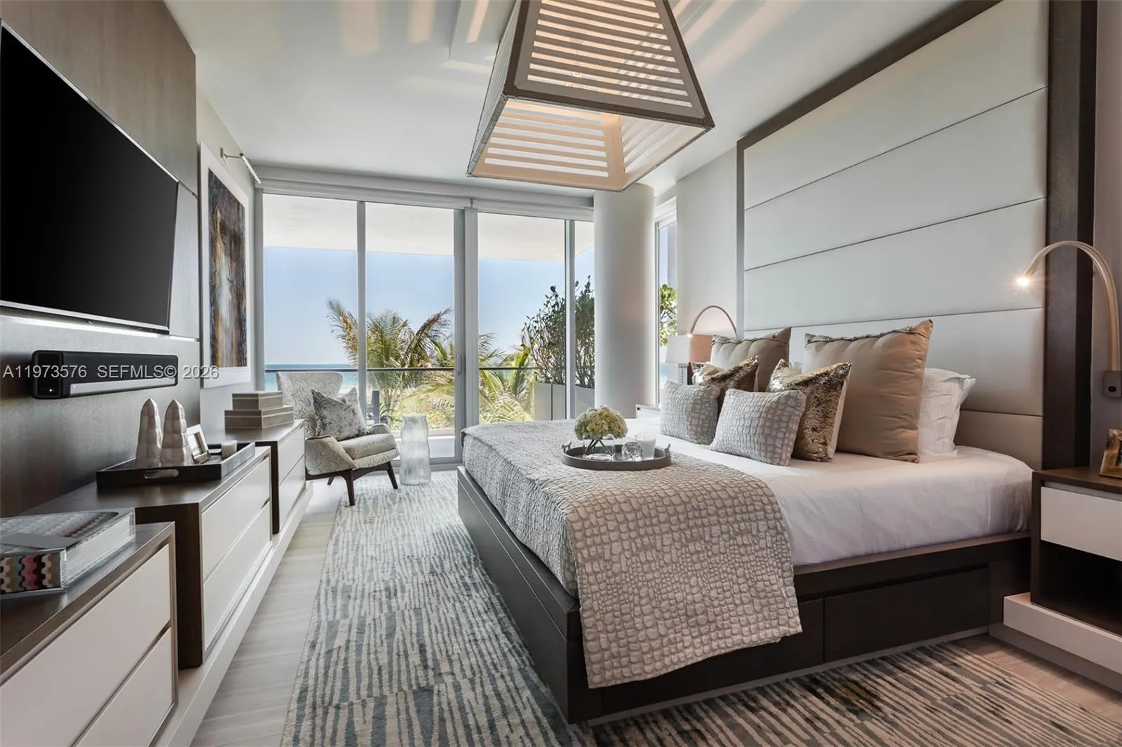 321 Ocean Dr 200, Miami Beach, Florida 33139, Miami Beach, Florida 33139, 4 Bedrooms Bedrooms, ,4 BathroomsBathrooms,Residential,For Sale,321 Ocean Dr 200, Miami Beach, Florida 33139,A11973576