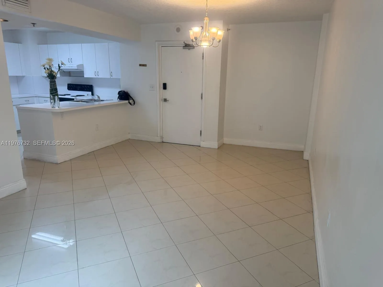 104 Sw 9th St 1403, Miami, Florida 33130, Miami, Florida 33130, 3 Bedrooms Bedrooms, ,2 BathroomsBathrooms,Residential Lease,For Rent,104 Sw 9th St 1403, Miami, Florida 33130,A11976732