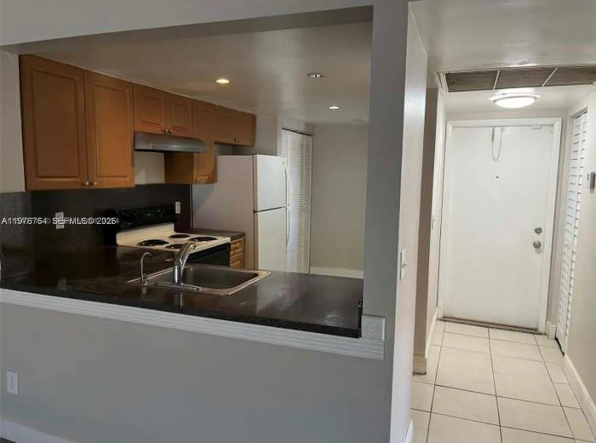 851 Ne 207th Ter 6-103, Miami, Florida 33179, Miami, Florida 33179, 2 Bedrooms Bedrooms, ,2 BathroomsBathrooms,Residential Lease,For Rent,851 Ne 207th Ter 6-103, Miami, Florida 33179,A11976764