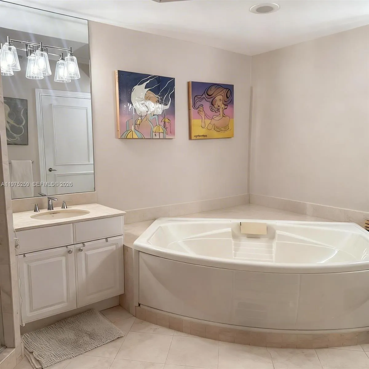 735 Crandon Blvd 303, Key Biscayne, Florida 33149, Key Biscayne, Florida 33149, 3 Bedrooms Bedrooms, ,3 BathroomsBathrooms,Residential,For Sale,735 Crandon Blvd 303, Key Biscayne, Florida 33149,A11975259