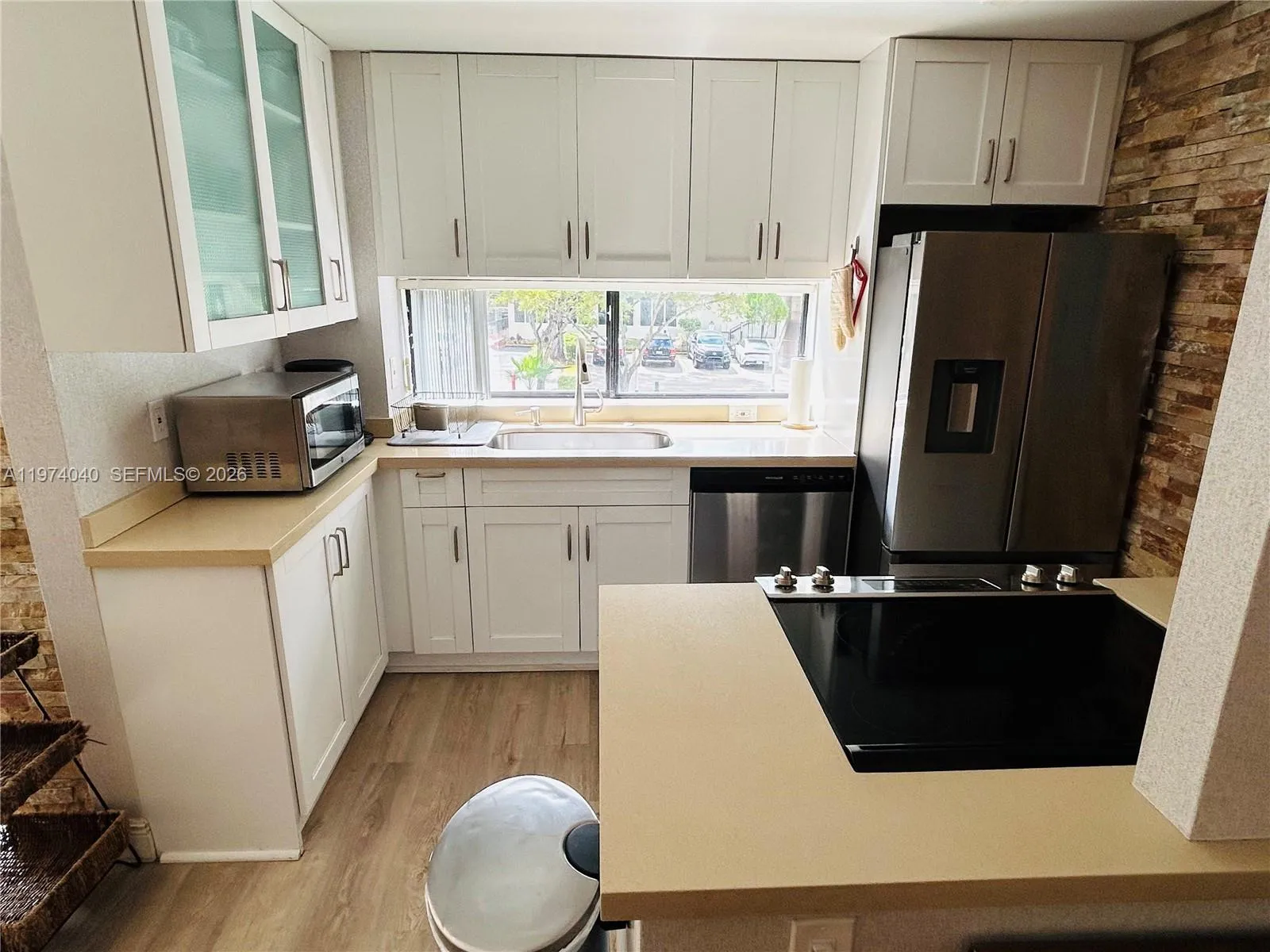 17021 N Bay Rd 219, Sunny Isles Beach, Florida 331, Sunny Isles Beach, Florida 33160, 2 Bedrooms Bedrooms, ,2 BathroomsBathrooms,Residential Lease,For Rent,17021 N Bay Rd 219, Sunny Isles Beach, Florida 331,A11974040