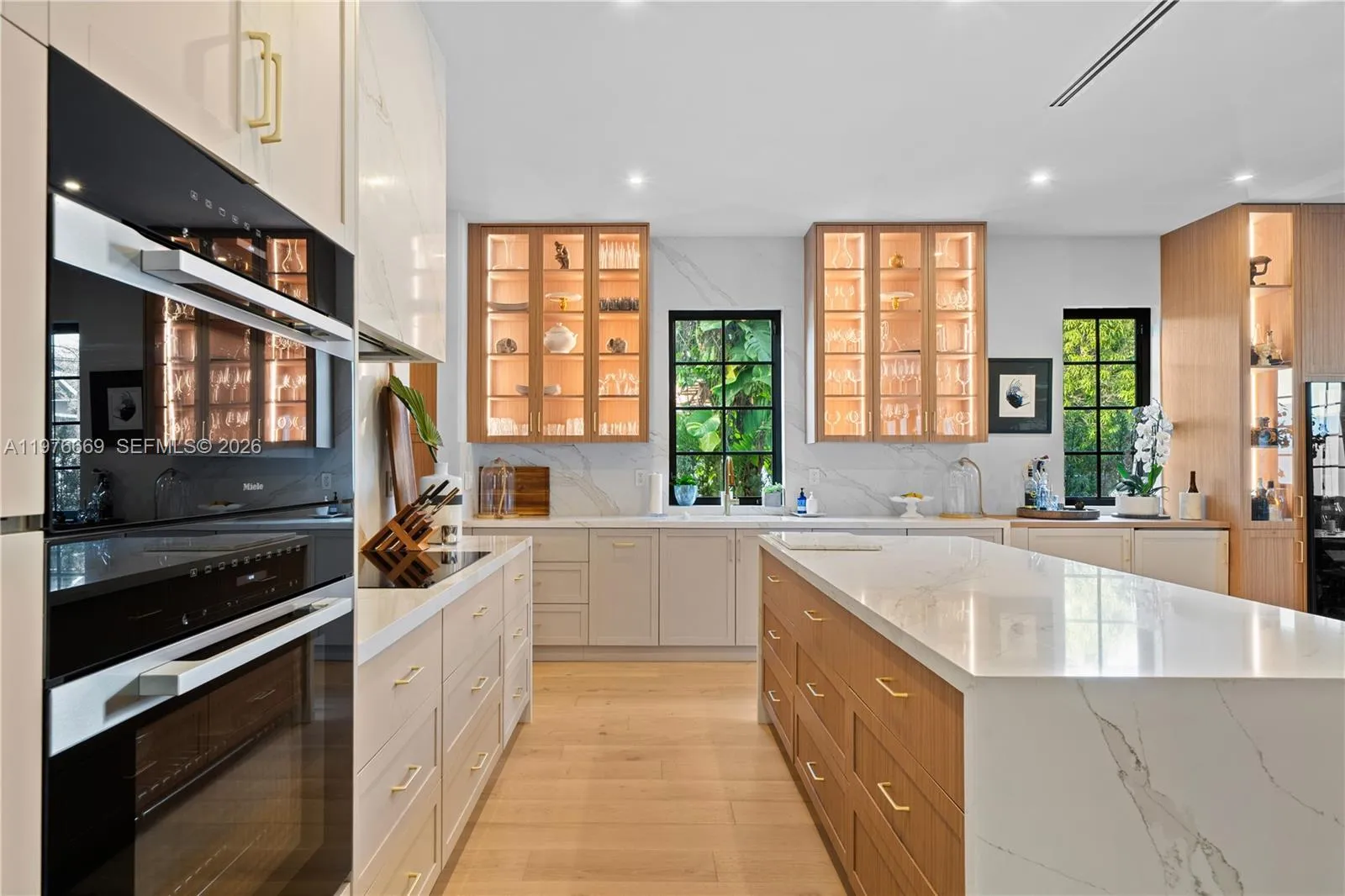 2015 Country Club Prado, Coral Gables, Florida 331, Coral Gables, Florida 33134, 6 Bedrooms Bedrooms, ,7 BathroomsBathrooms,Residential Lease,For Rent,2015 Country Club Prado, Coral Gables, Florida 331,A11976669