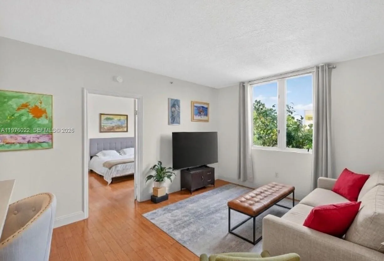 2630 Sw 28th St 51, Miami, Florida 33133, Miami, Florida 33133, 1 Bedroom Bedrooms, ,1 BathroomBathrooms,Residential,For Sale,2630 Sw 28th St 51, Miami, Florida 33133,A11976022