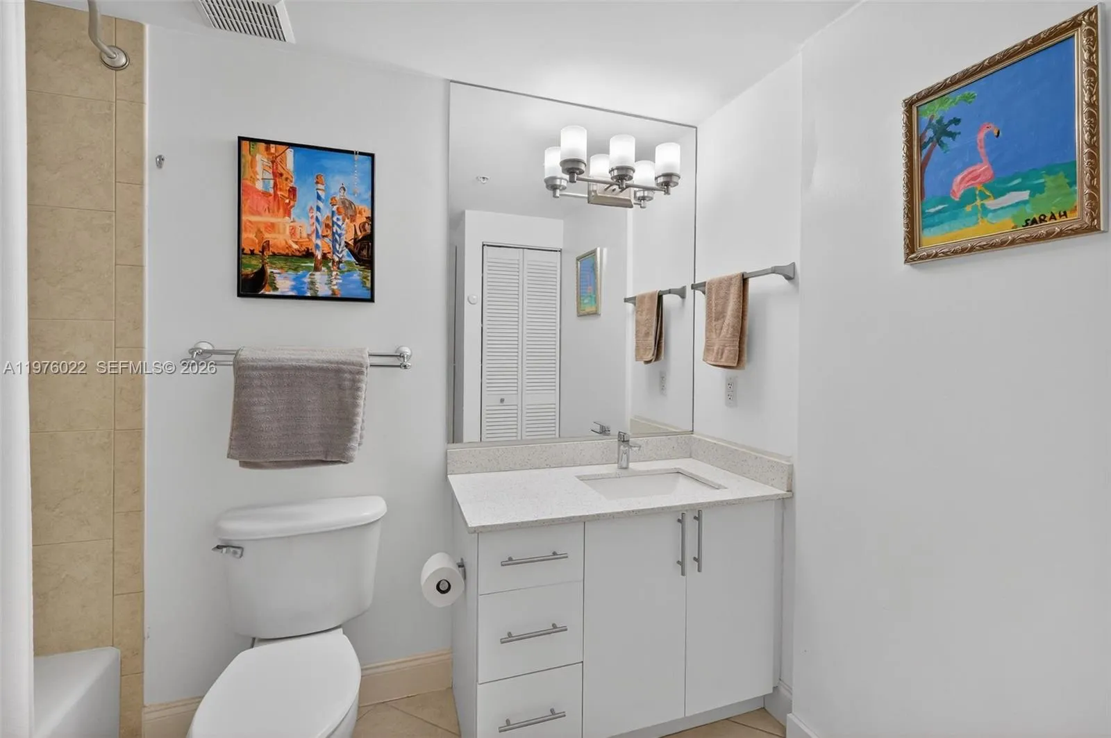 Larger bathroom\n