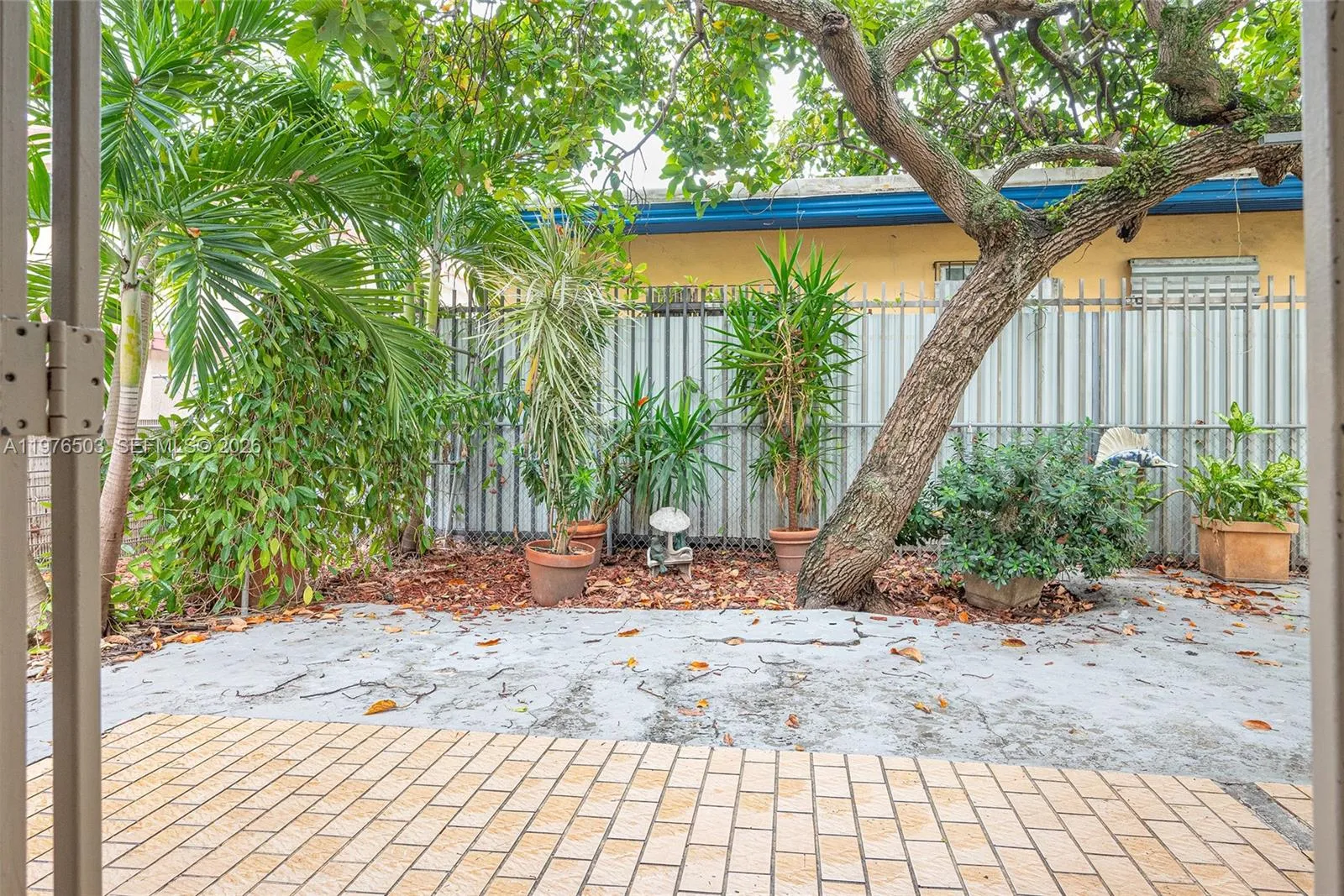 2506 Sw 9th St 1, Miami, Florida 33135, Miami, Florida 33135, 3 Bedrooms Bedrooms, ,2 BathroomsBathrooms,Residential Lease,For Rent,2506 Sw 9th St 1, Miami, Florida 33135,A11976503