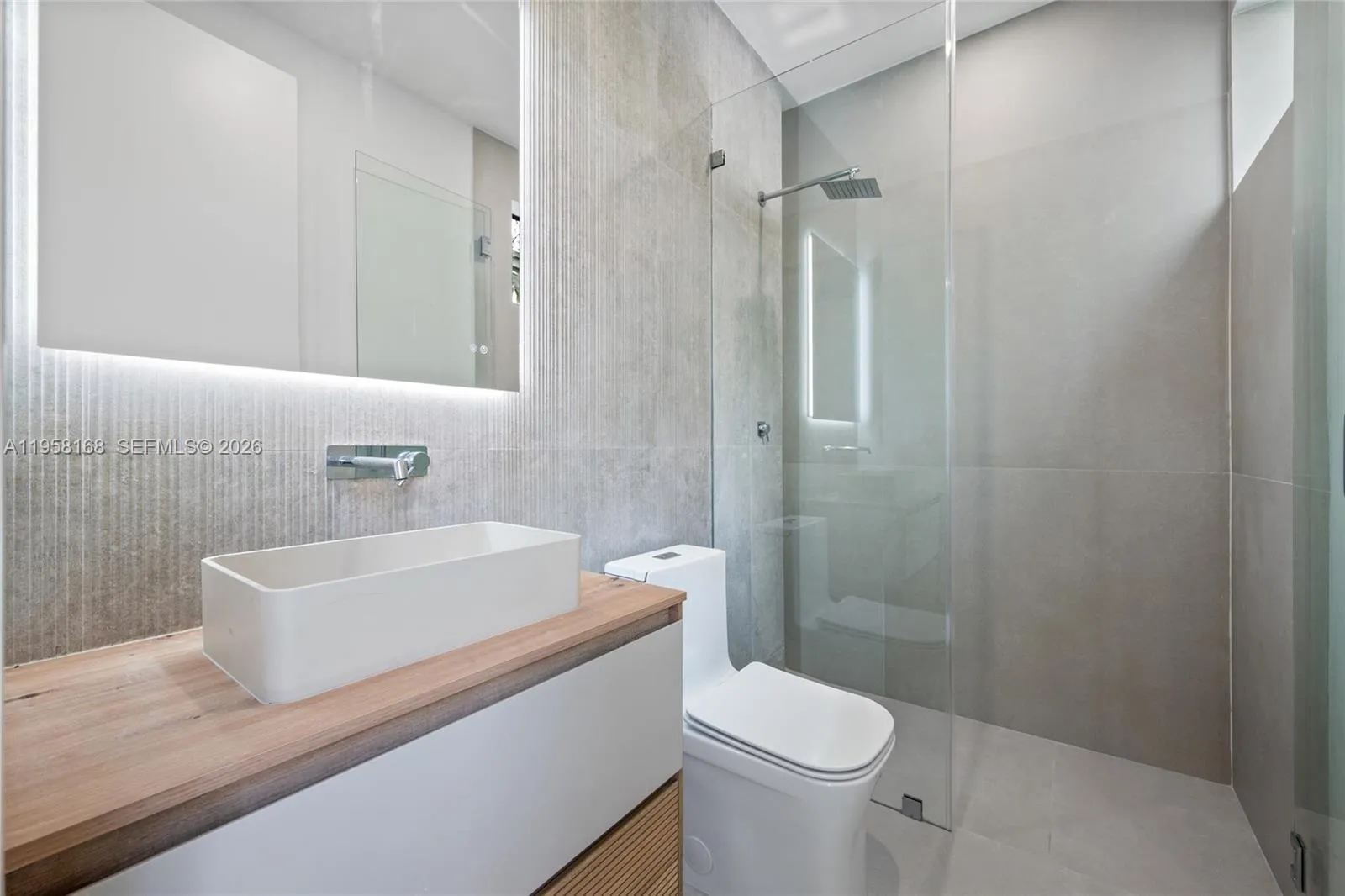 2982 Sw 2nd St, Miami, Florida 33135, Miami, Florida 33135, 3 Bedrooms Bedrooms, ,3 BathroomsBathrooms,Residential,For Sale,2982 Sw 2nd St, Miami, Florida 33135,A11958168