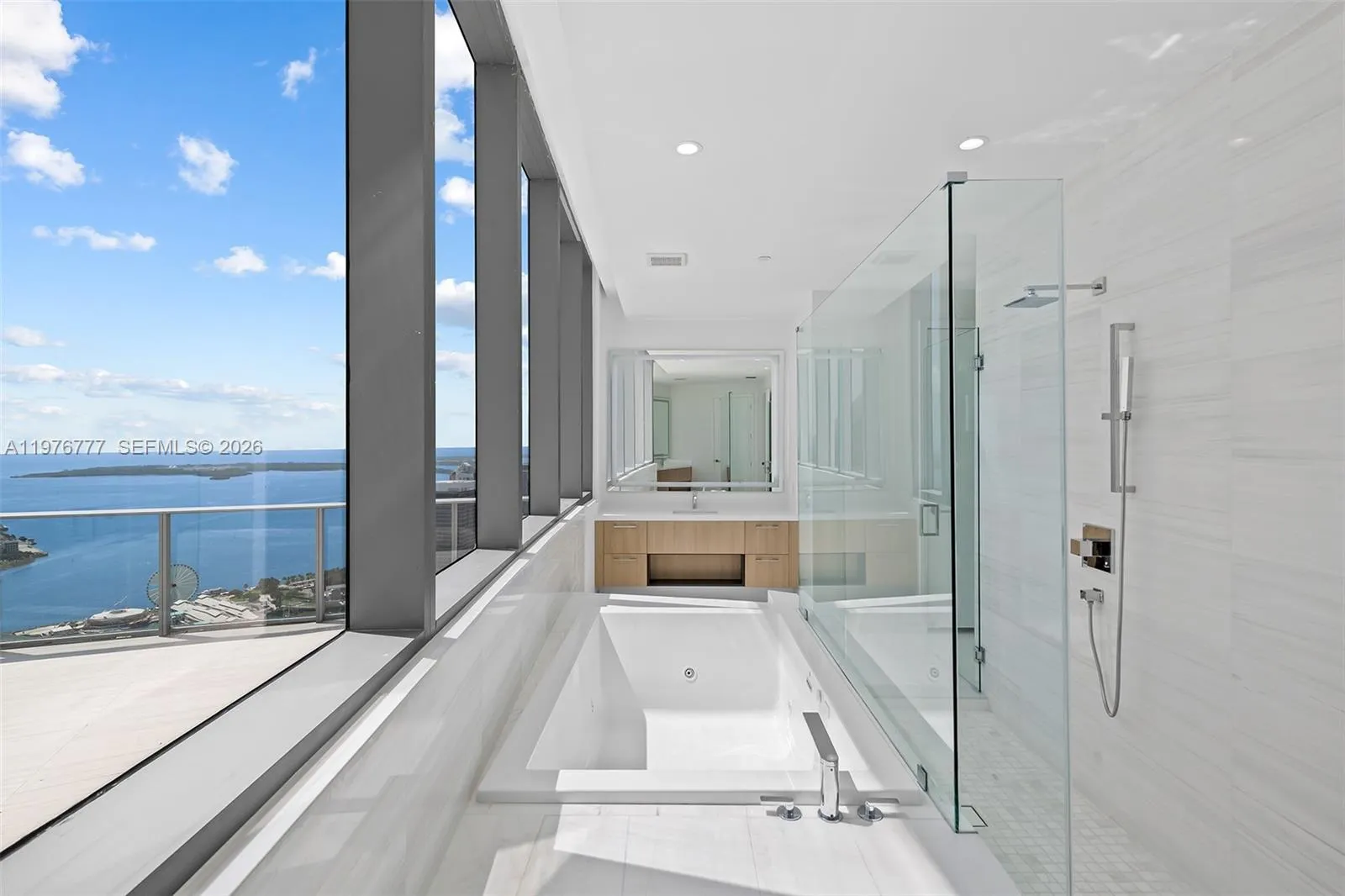 851 Ne 1st Ave Ph 5700, Miami, Florida 33132, Miami, Florida 33132, 4 Bedrooms Bedrooms, ,5 BathroomsBathrooms,Residential Lease,For Rent,851 Ne 1st Ave Ph 5700, Miami, Florida 33132,A11976777
