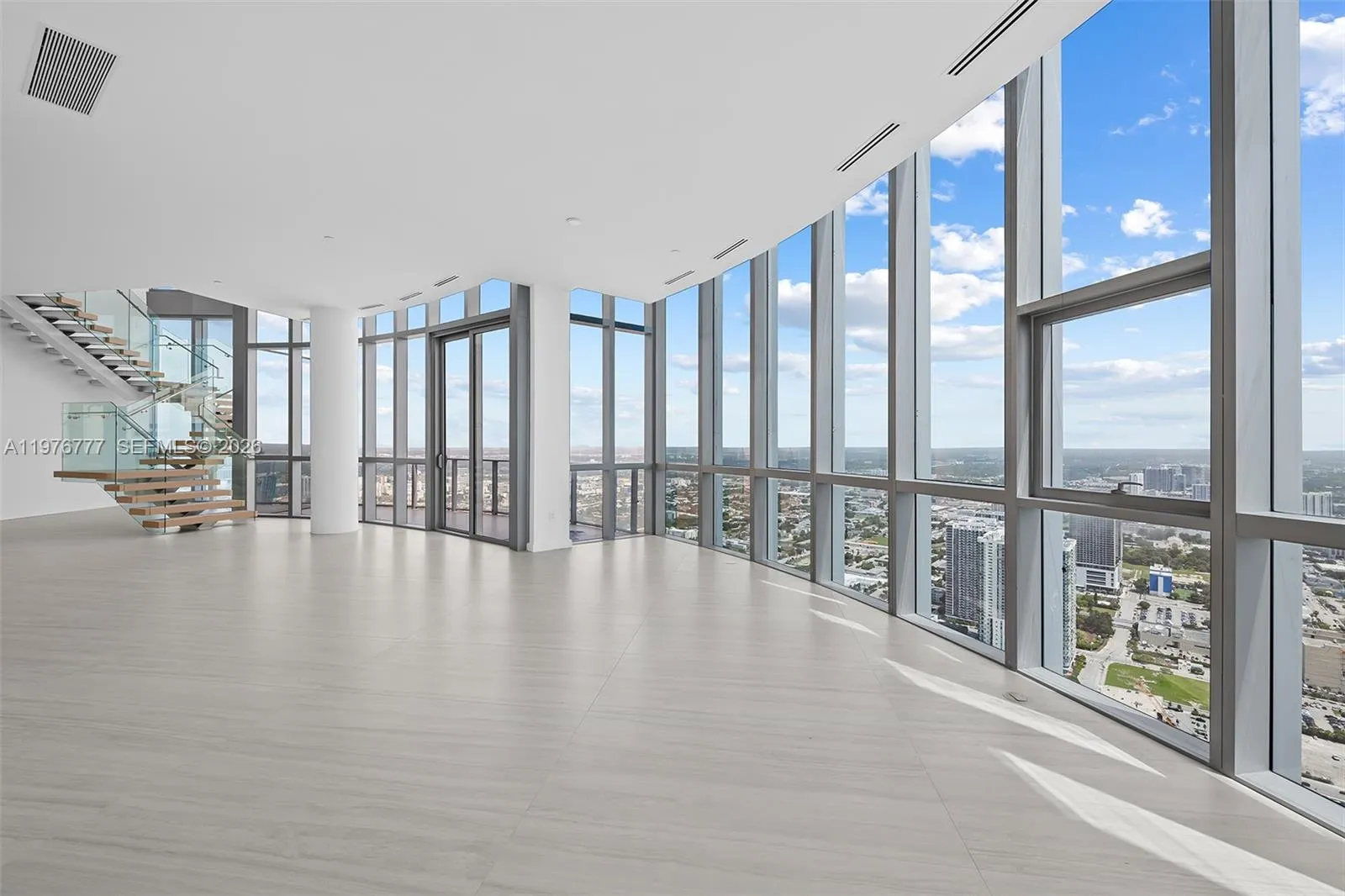 851 Ne 1st Ave Ph 5700, Miami, Florida 33132, Miami, Florida 33132, 4 Bedrooms Bedrooms, ,5 BathroomsBathrooms,Residential Lease,For Rent,851 Ne 1st Ave Ph 5700, Miami, Florida 33132,A11976777