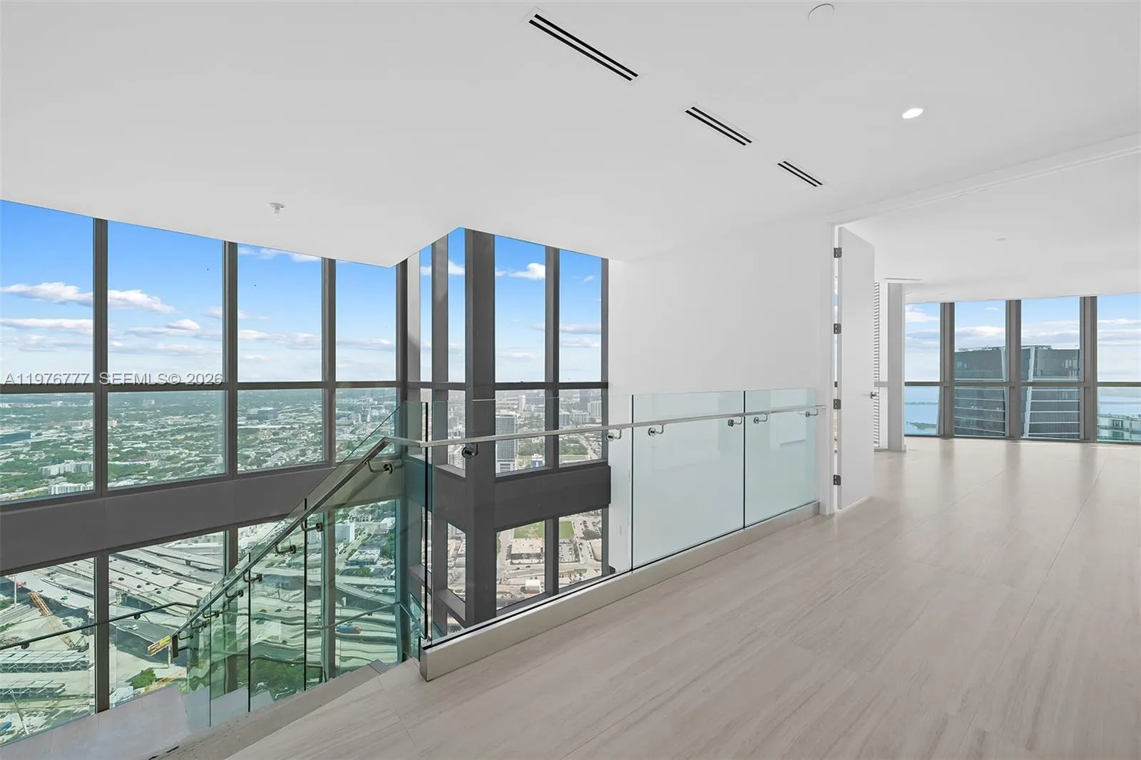 851 Ne 1st Ave Ph 5700, Miami, Florida 33132, Miami, Florida 33132, 4 Bedrooms Bedrooms, ,5 BathroomsBathrooms,Residential Lease,For Rent,851 Ne 1st Ave Ph 5700, Miami, Florida 33132,A11976777