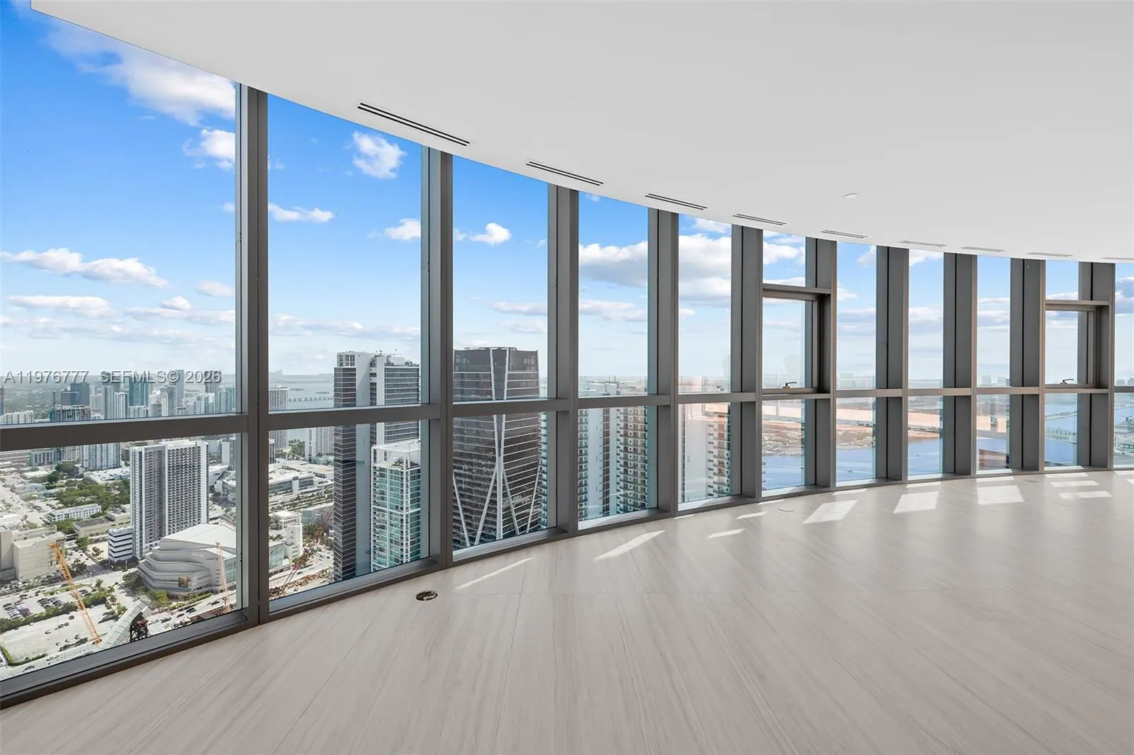 851 Ne 1st Ave Ph 5700, Miami, Florida 33132, Miami, Florida 33132, 4 Bedrooms Bedrooms, ,5 BathroomsBathrooms,Residential Lease,For Rent,851 Ne 1st Ave Ph 5700, Miami, Florida 33132,A11976777