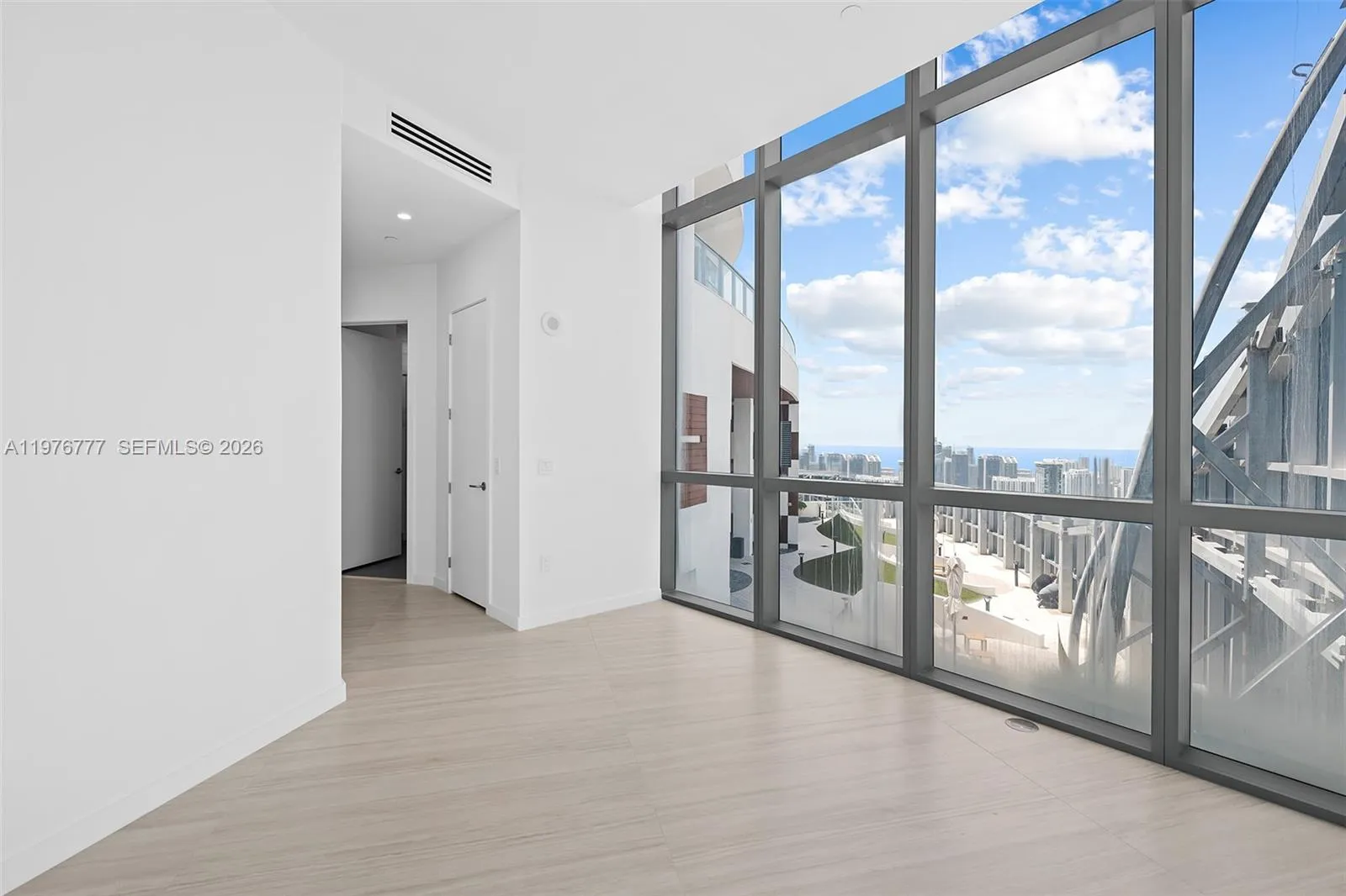 851 Ne 1st Ave Ph 5700, Miami, Florida 33132, Miami, Florida 33132, 4 Bedrooms Bedrooms, ,5 BathroomsBathrooms,Residential Lease,For Rent,851 Ne 1st Ave Ph 5700, Miami, Florida 33132,A11976777