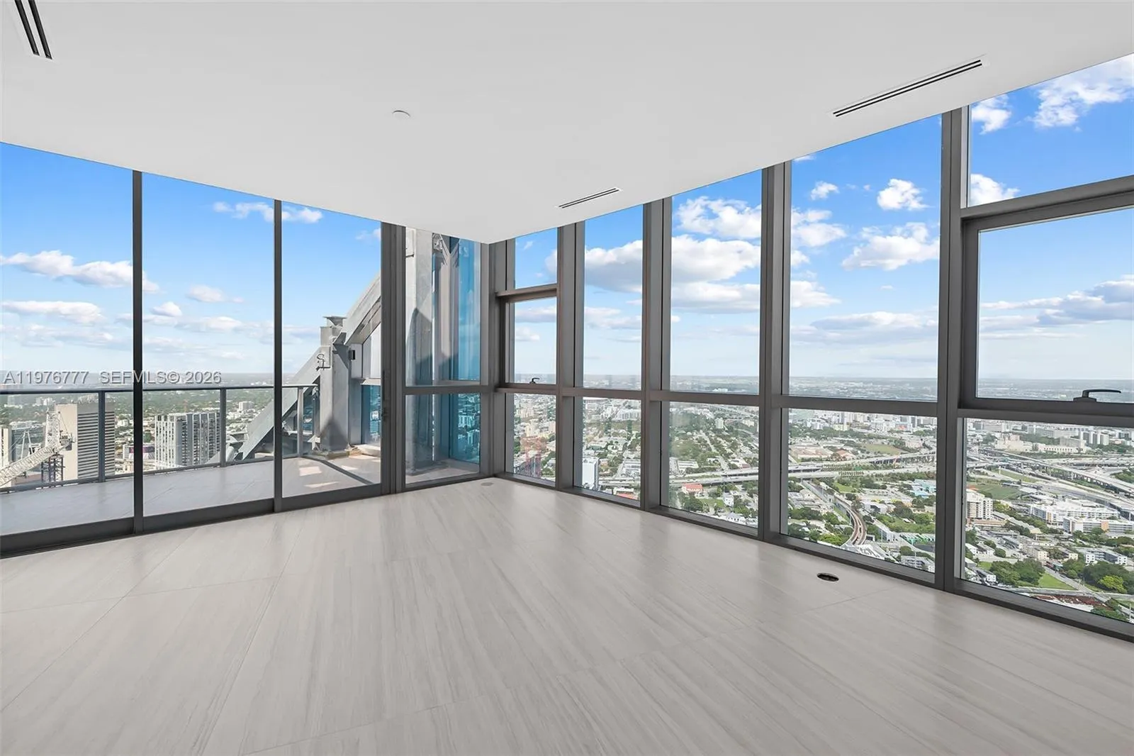851 Ne 1st Ave Ph 5700, Miami, Florida 33132, Miami, Florida 33132, 4 Bedrooms Bedrooms, ,5 BathroomsBathrooms,Residential Lease,For Rent,851 Ne 1st Ave Ph 5700, Miami, Florida 33132,A11976777