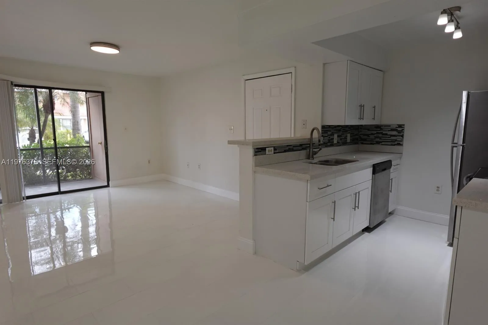 15560 Sw 104th Ter 613, Miami, Florida 33196, Miami, Florida 33196, 1 Bedroom Bedrooms, ,1 BathroomBathrooms,Residential Lease,For Rent,15560 Sw 104th Ter 613, Miami, Florida 33196,A11976378