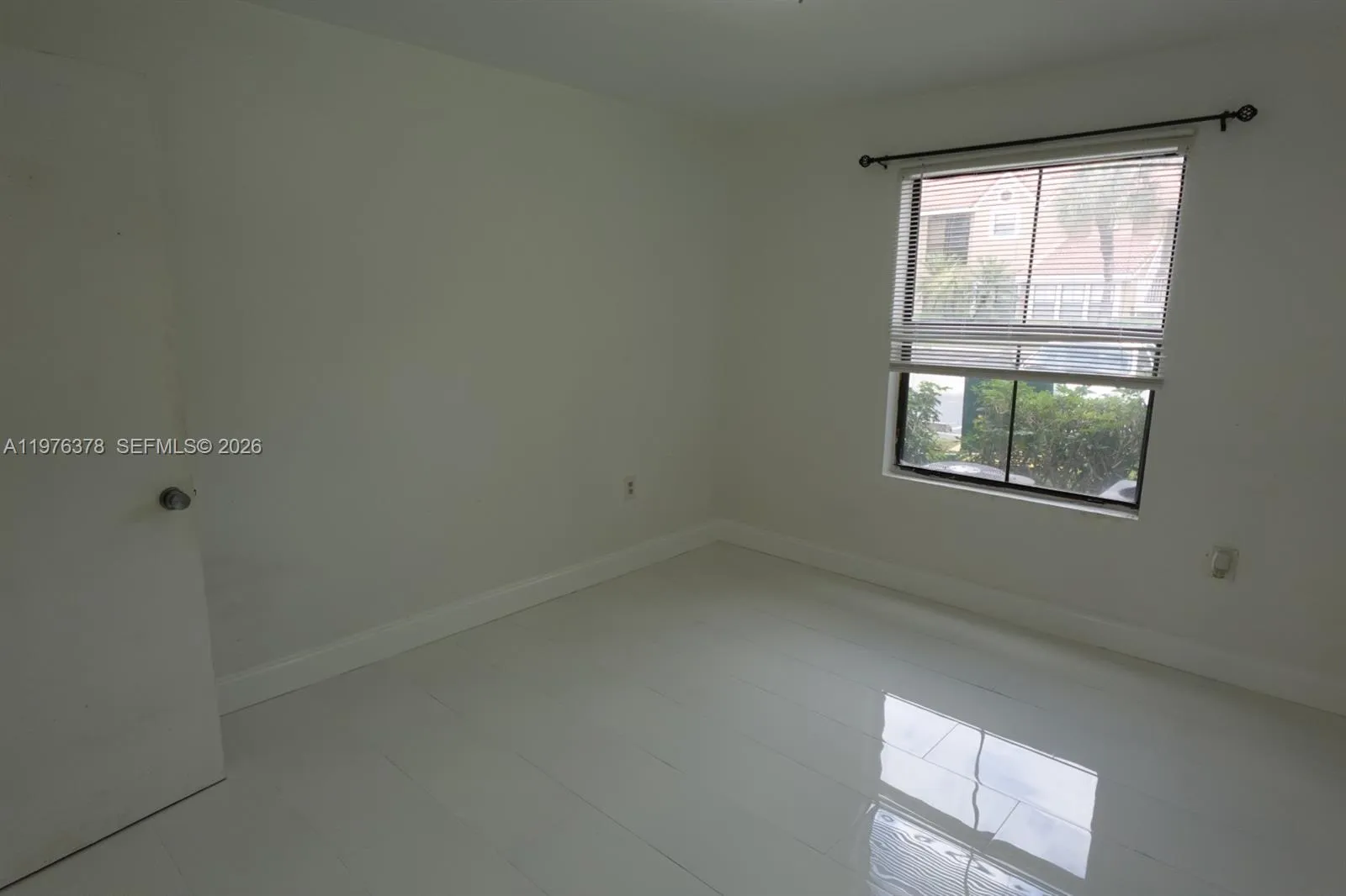 15560 Sw 104th Ter 613, Miami, Florida 33196, Miami, Florida 33196, 1 Bedroom Bedrooms, ,1 BathroomBathrooms,Residential Lease,For Rent,15560 Sw 104th Ter 613, Miami, Florida 33196,A11976378