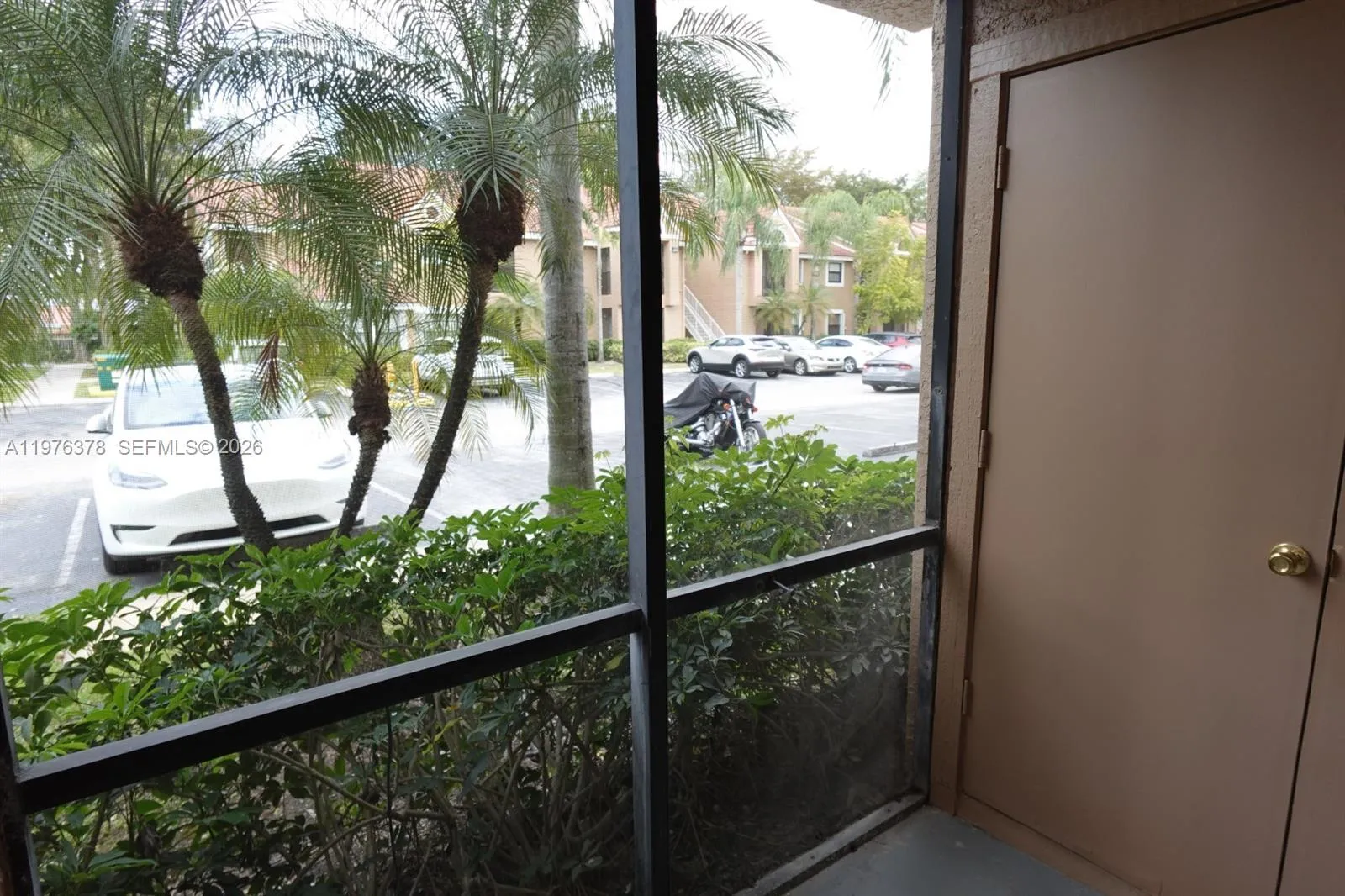 15560 Sw 104th Ter 613, Miami, Florida 33196, Miami, Florida 33196, 1 Bedroom Bedrooms, ,1 BathroomBathrooms,Residential Lease,For Rent,15560 Sw 104th Ter 613, Miami, Florida 33196,A11976378