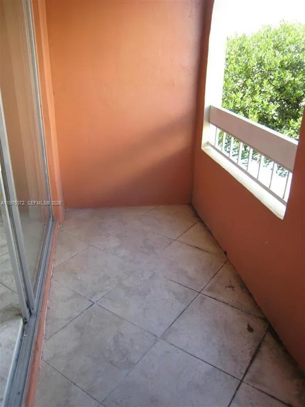 7722 Camino Real D301, Miami, Florida 33143, Miami, Florida 33143, 2 Bedrooms Bedrooms, ,1 BathroomBathrooms,Residential Lease,For Rent,7722 Camino Real D301, Miami, Florida 33143,A11975072