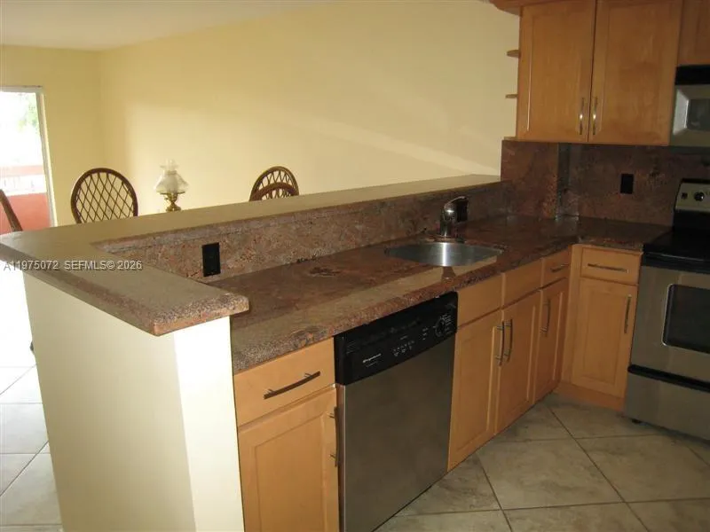 7722 Camino Real D301, Miami, Florida 33143, Miami, Florida 33143, 2 Bedrooms Bedrooms, ,1 BathroomBathrooms,Residential Lease,For Rent,7722 Camino Real D301, Miami, Florida 33143,A11975072