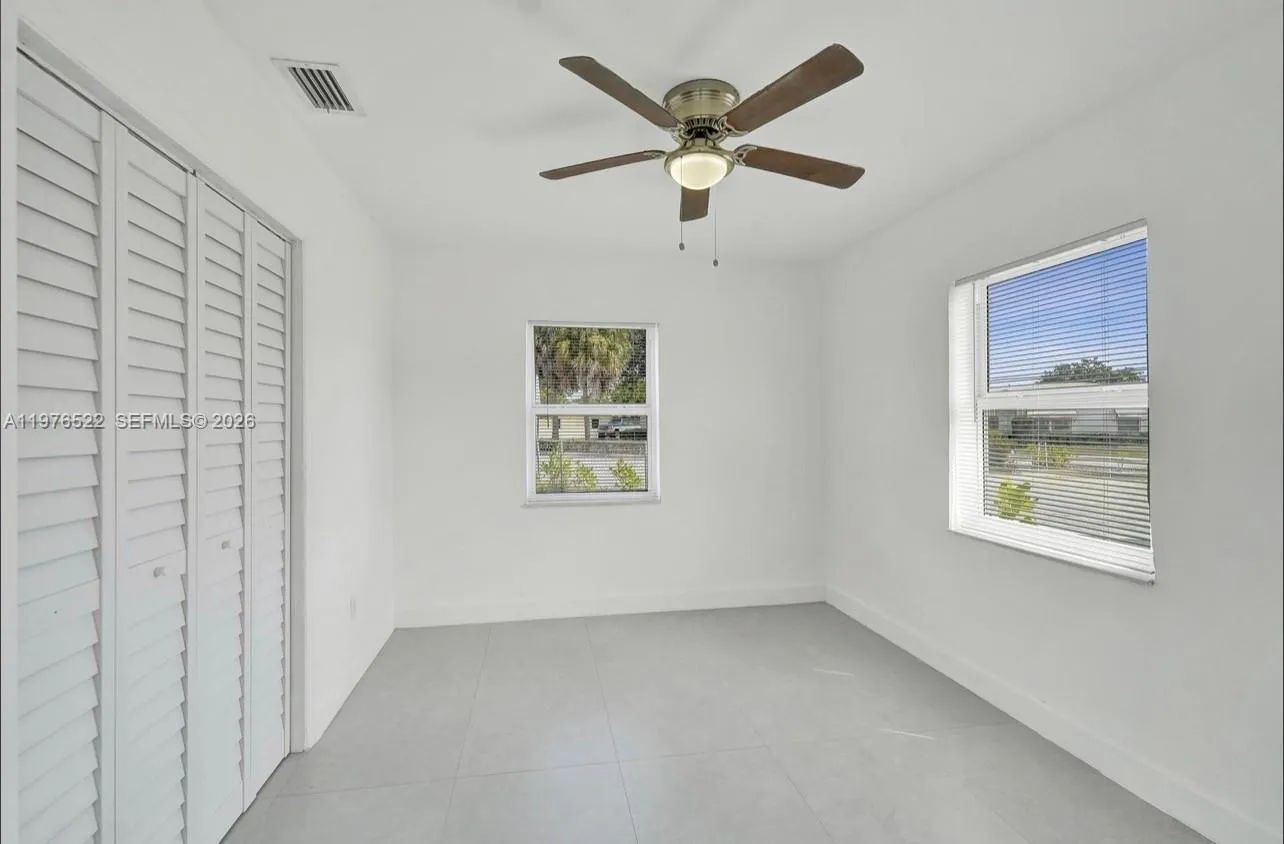 4701 N Andrews Ave, Oakland Park, Florida 33309, Oakland Park, Florida 33309, 2 Bedrooms Bedrooms, ,2 BathroomsBathrooms,Residential,For Sale,4701 N Andrews Ave, Oakland Park, Florida 33309,A11976522